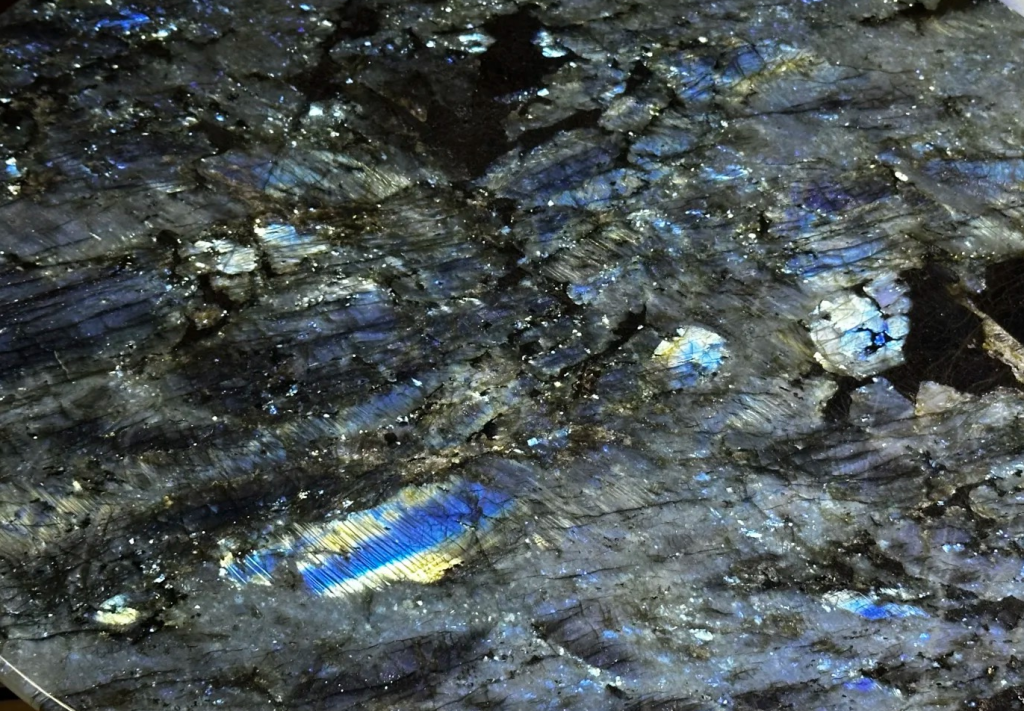 Labradorite granite slabs 