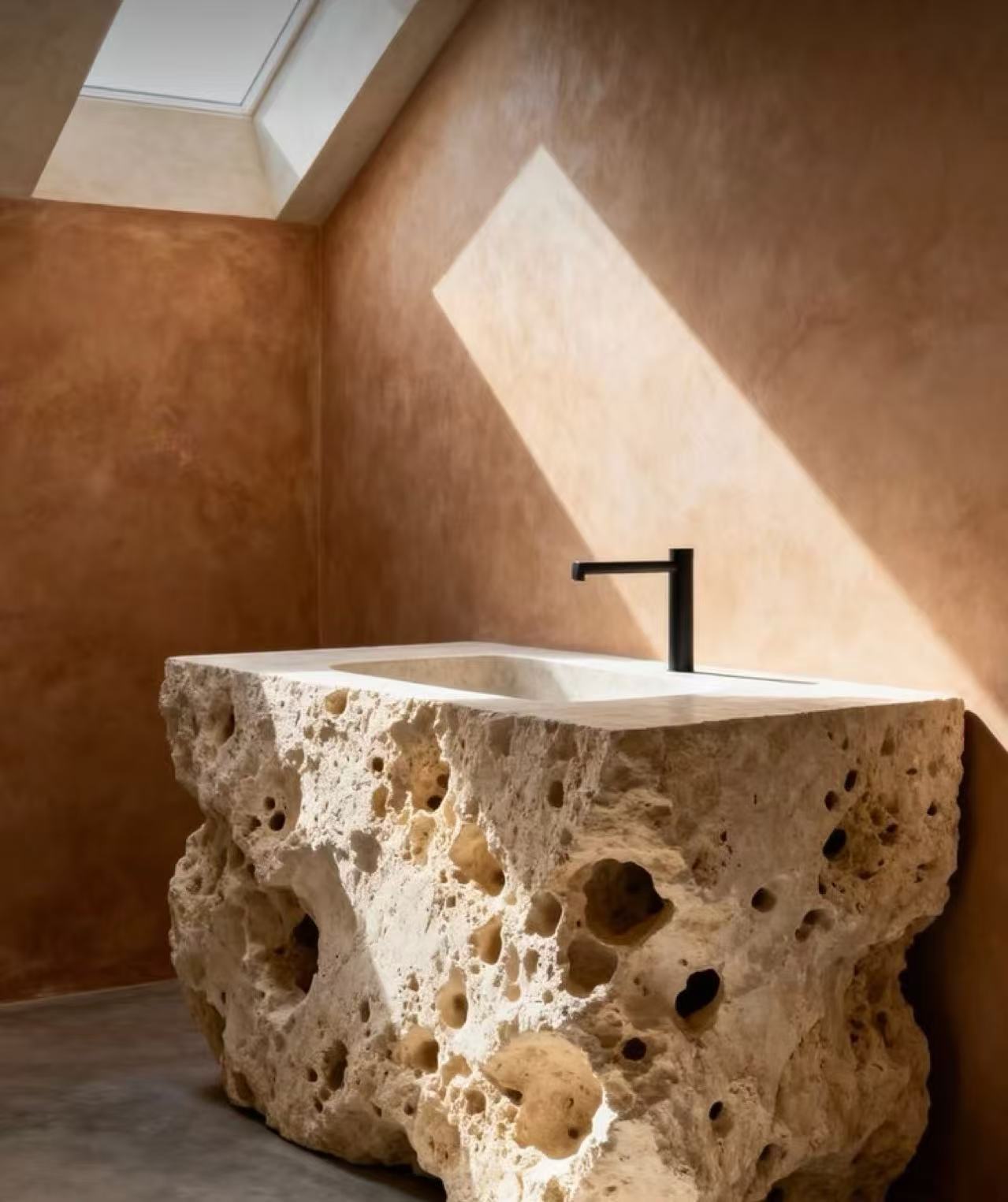 Solid Pedestal Limestone Sinks – Timeless Elegance