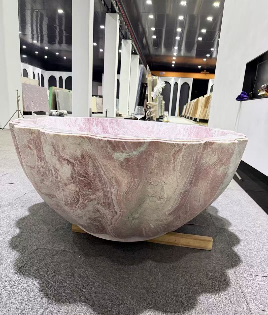 rosa pink marble bathtub sss
