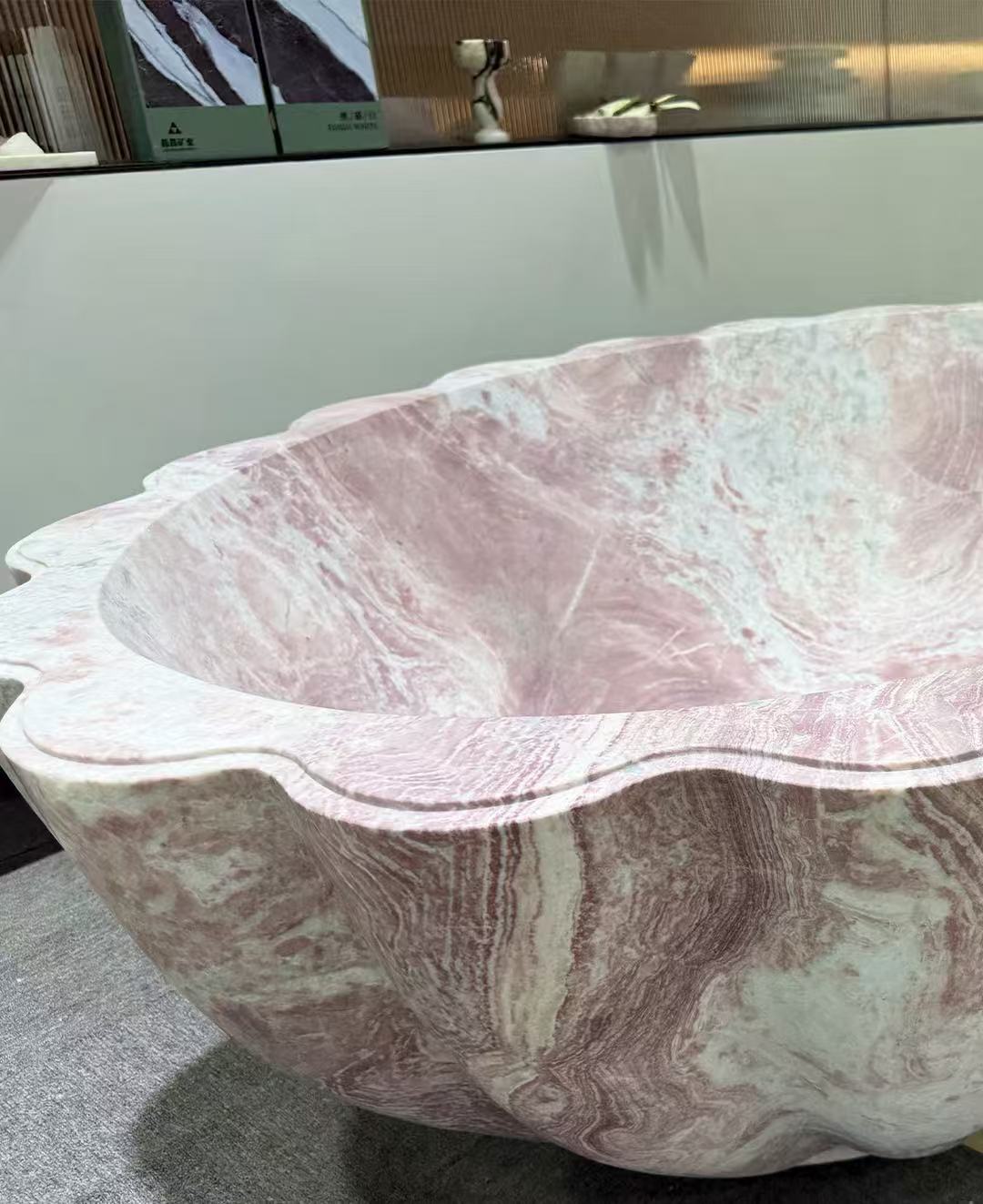 Endless Design Freedom: Flower Edges & More
