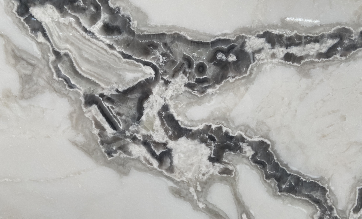 Marble Columns in Home Design