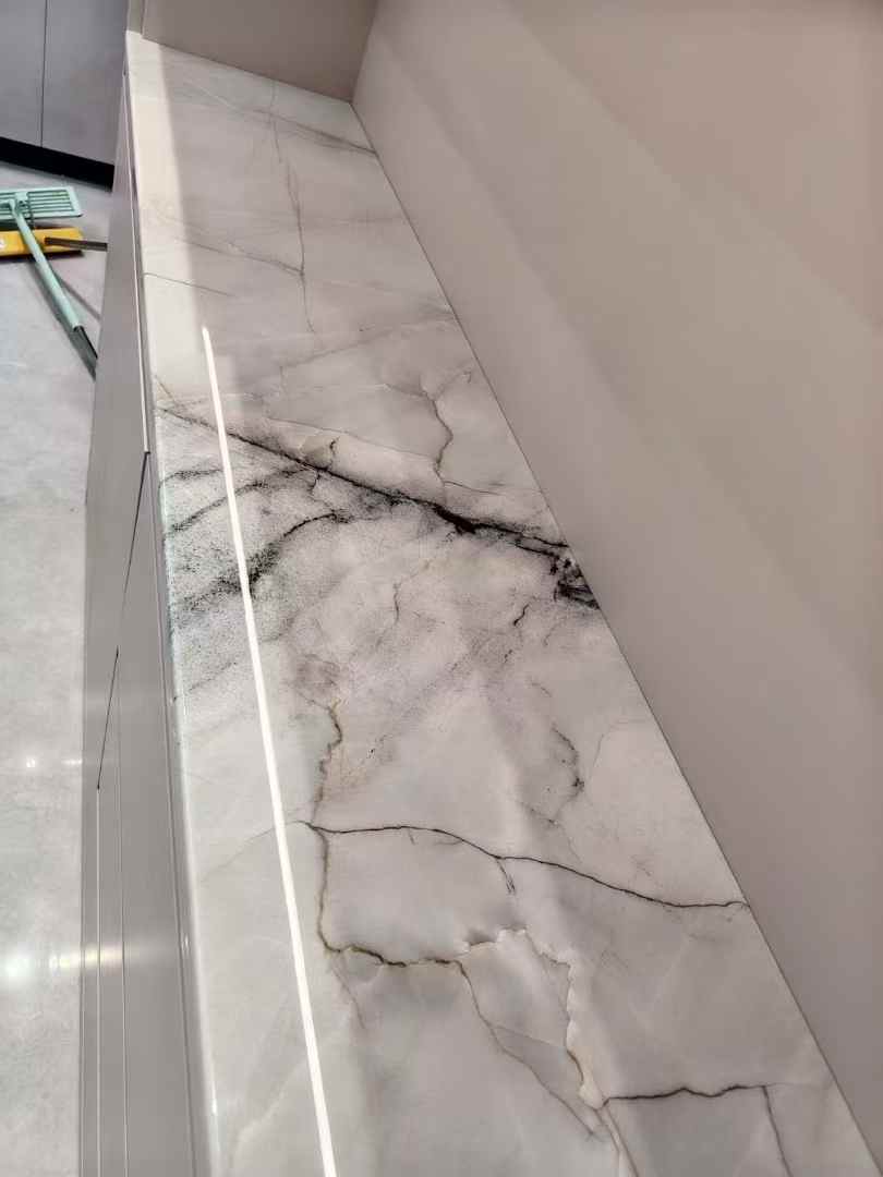 Acquamare Crystal quartzite Countertops