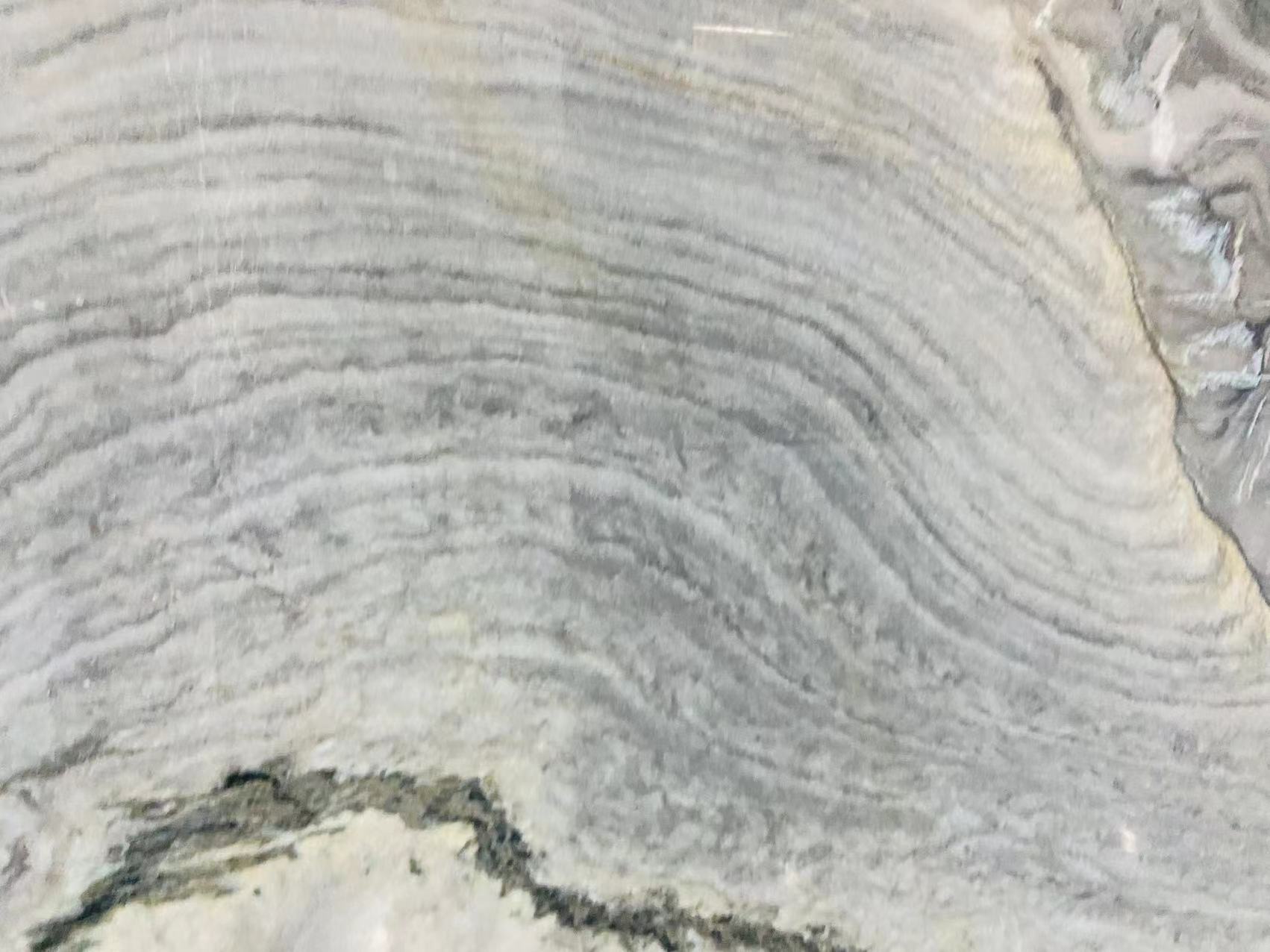 Allume Quartzite 20mm thick