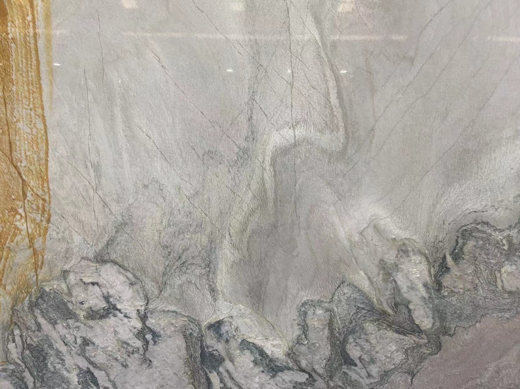 Aquarello Quartzite