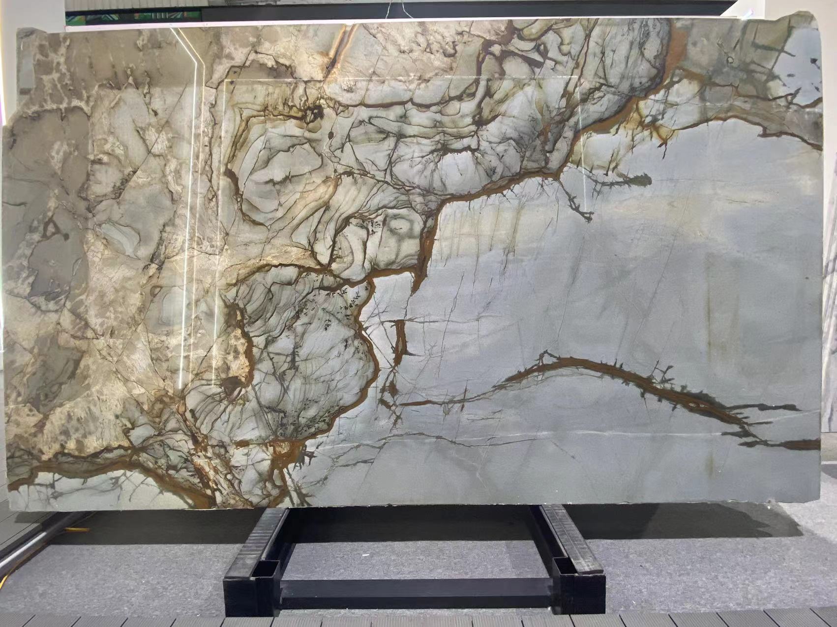 Azure Illusion Quartzite