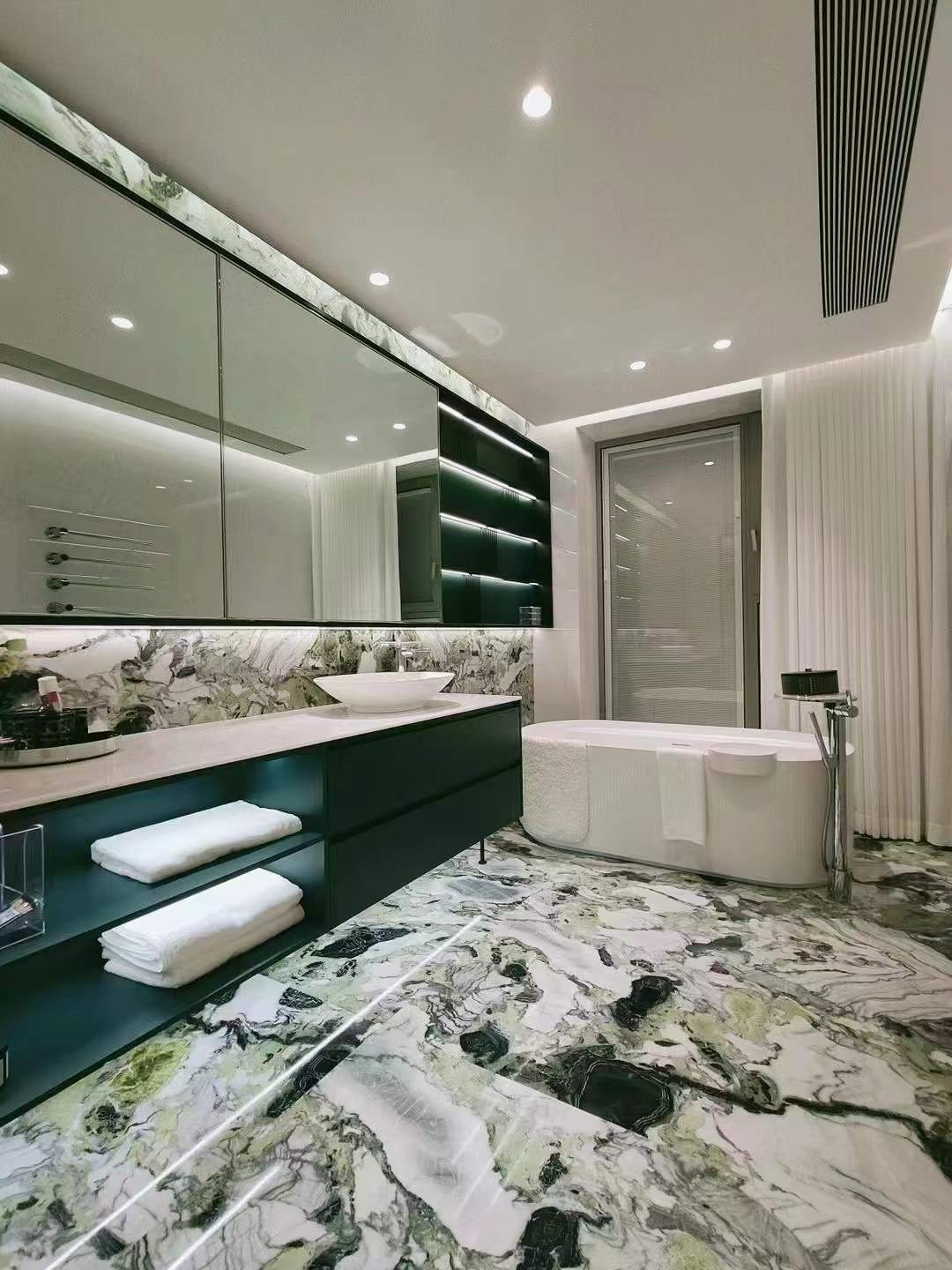 Beauty White Marble Bathroom Flooring