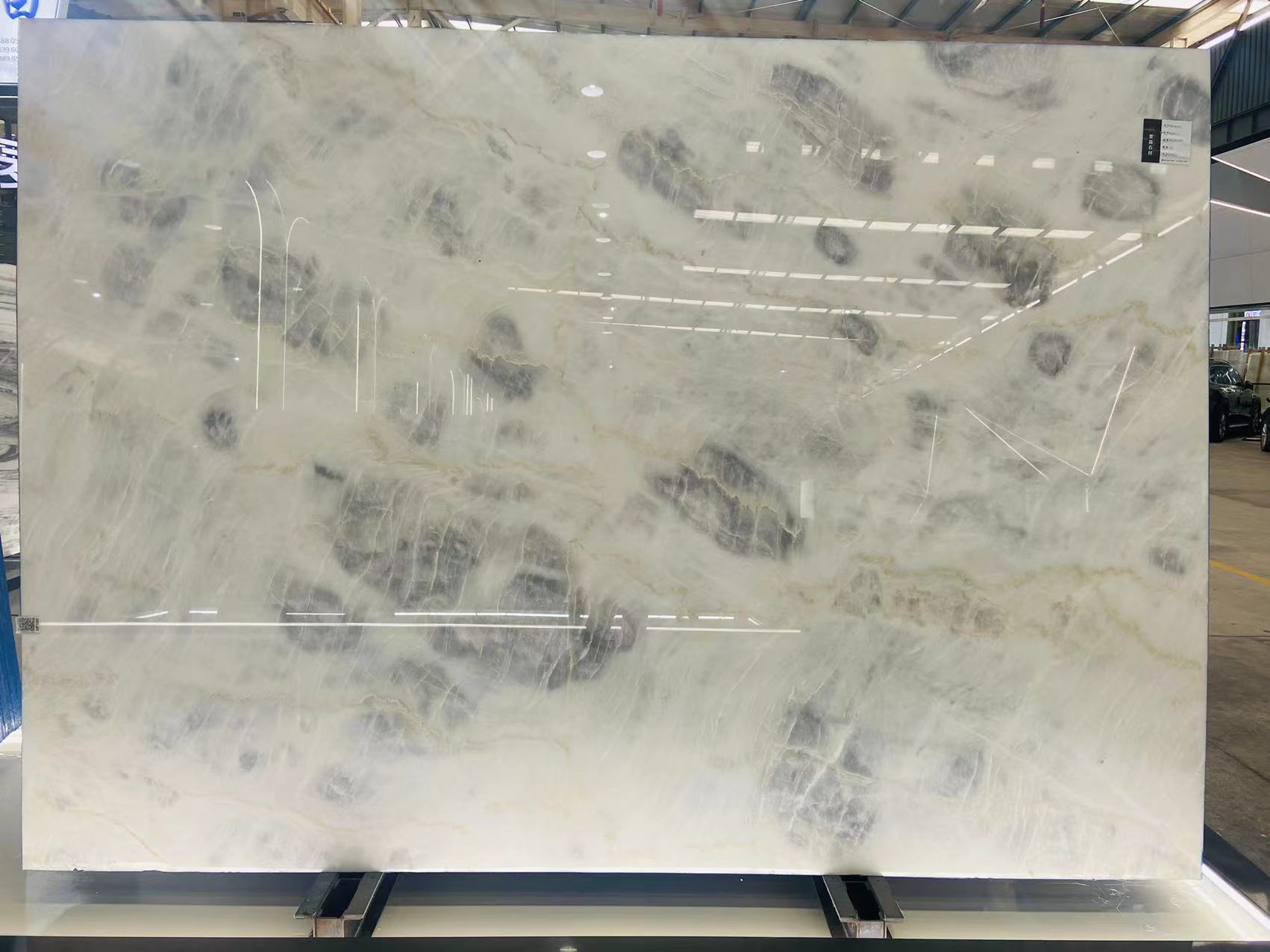 Bianco Alaska White Marble