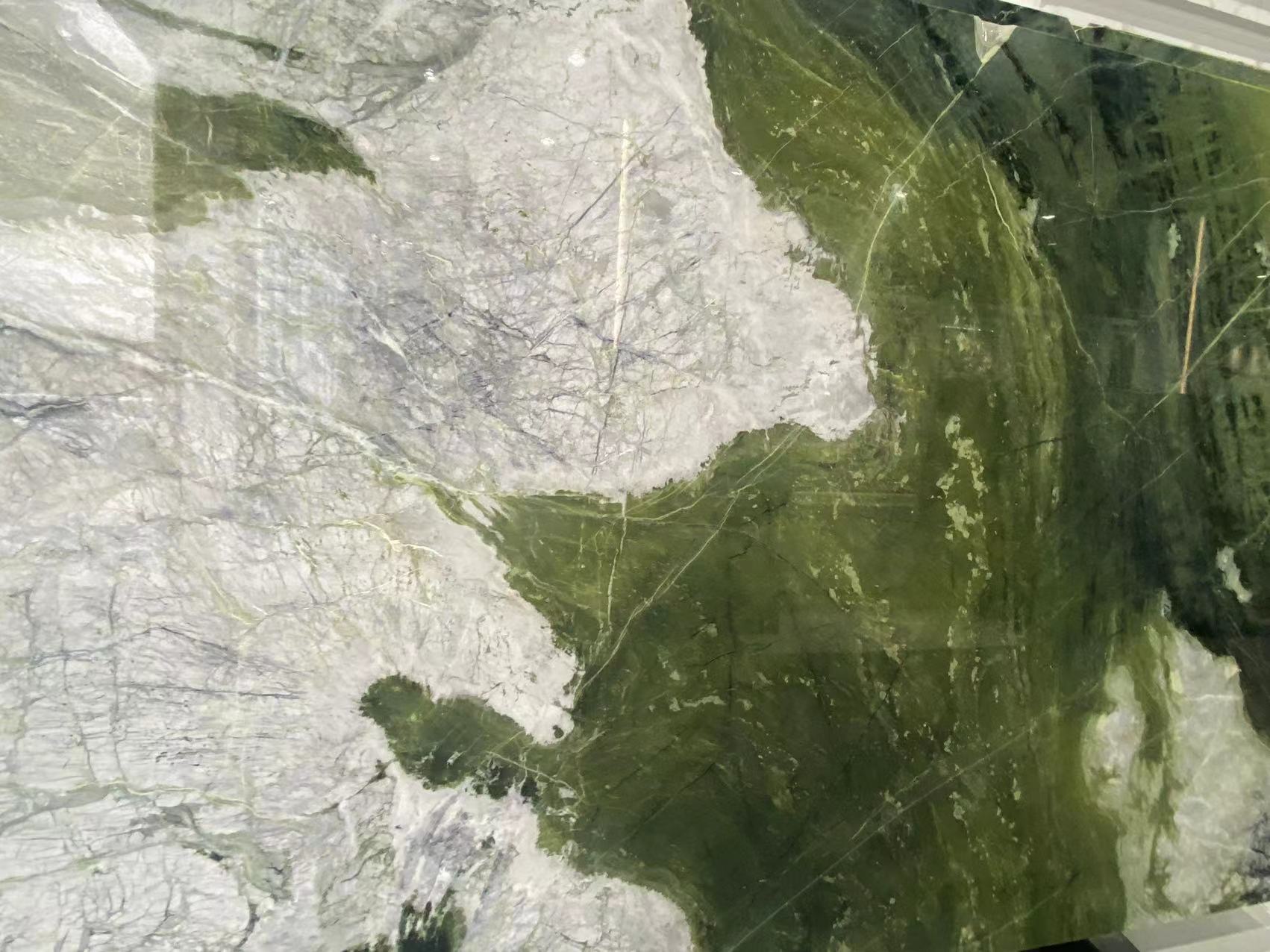 Bianco Emerald Marble