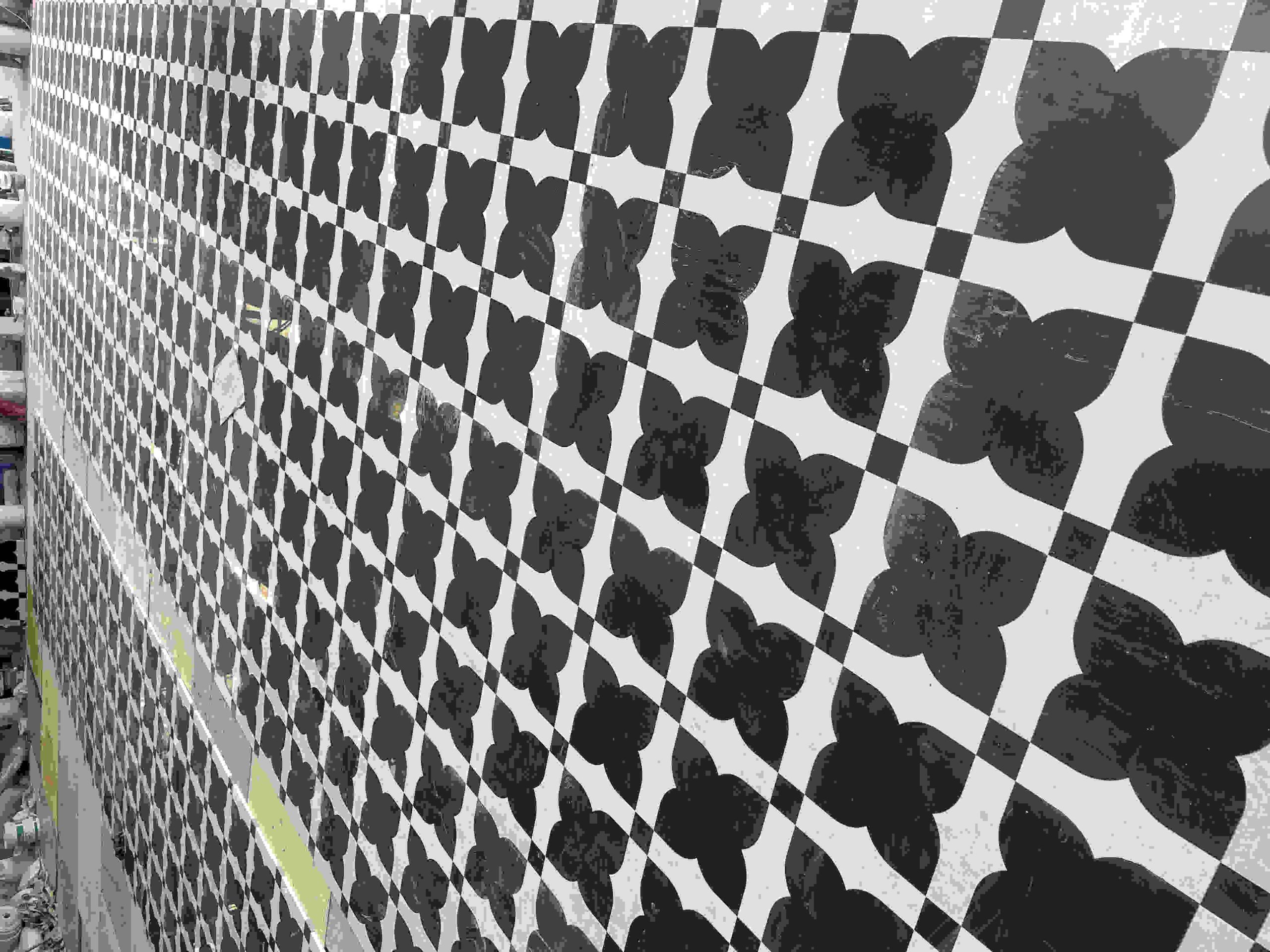 Black and White Waterjet Marble Tiles
