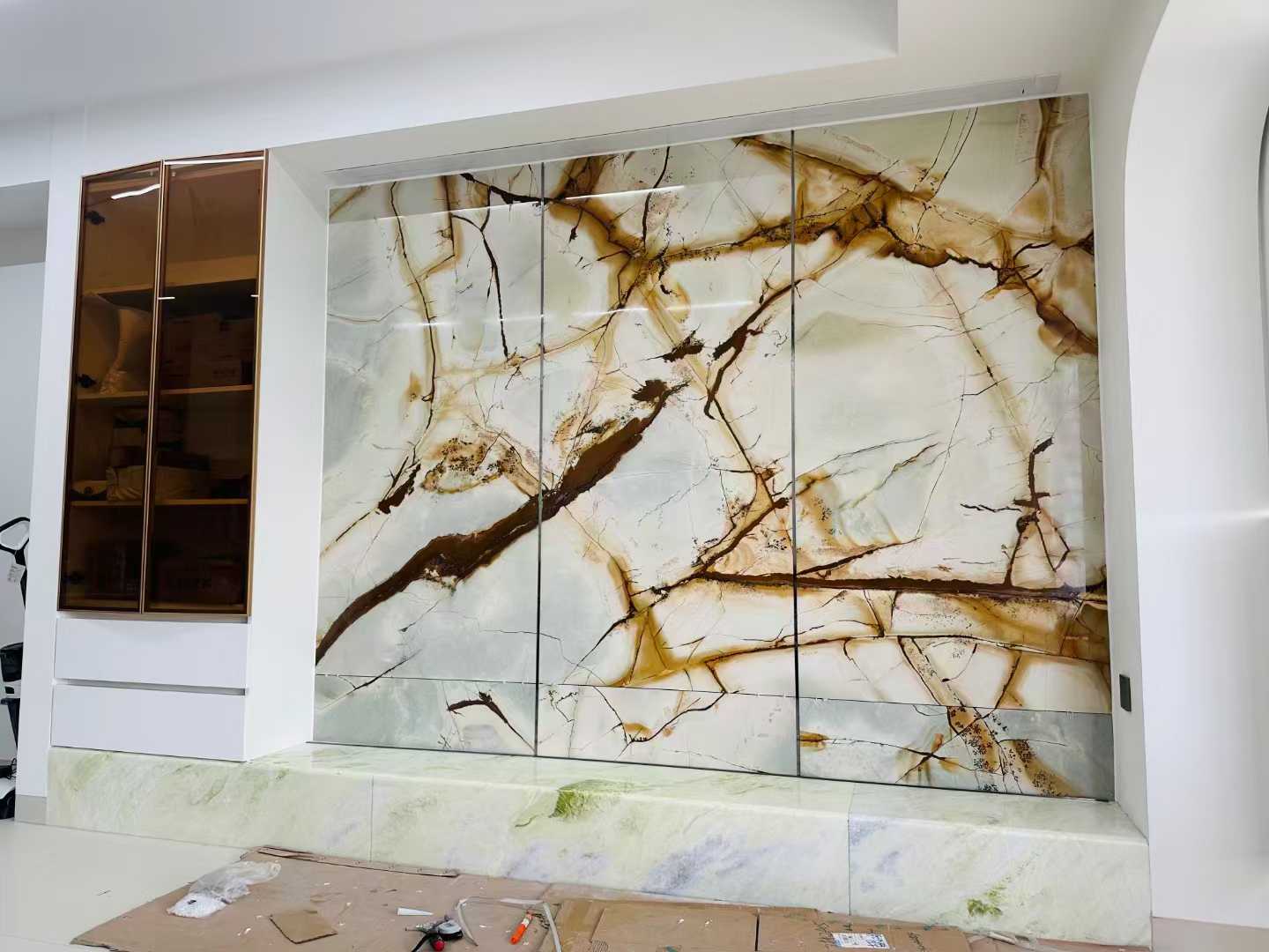 Blue Roma Quartzite Polished Slab wall cladding