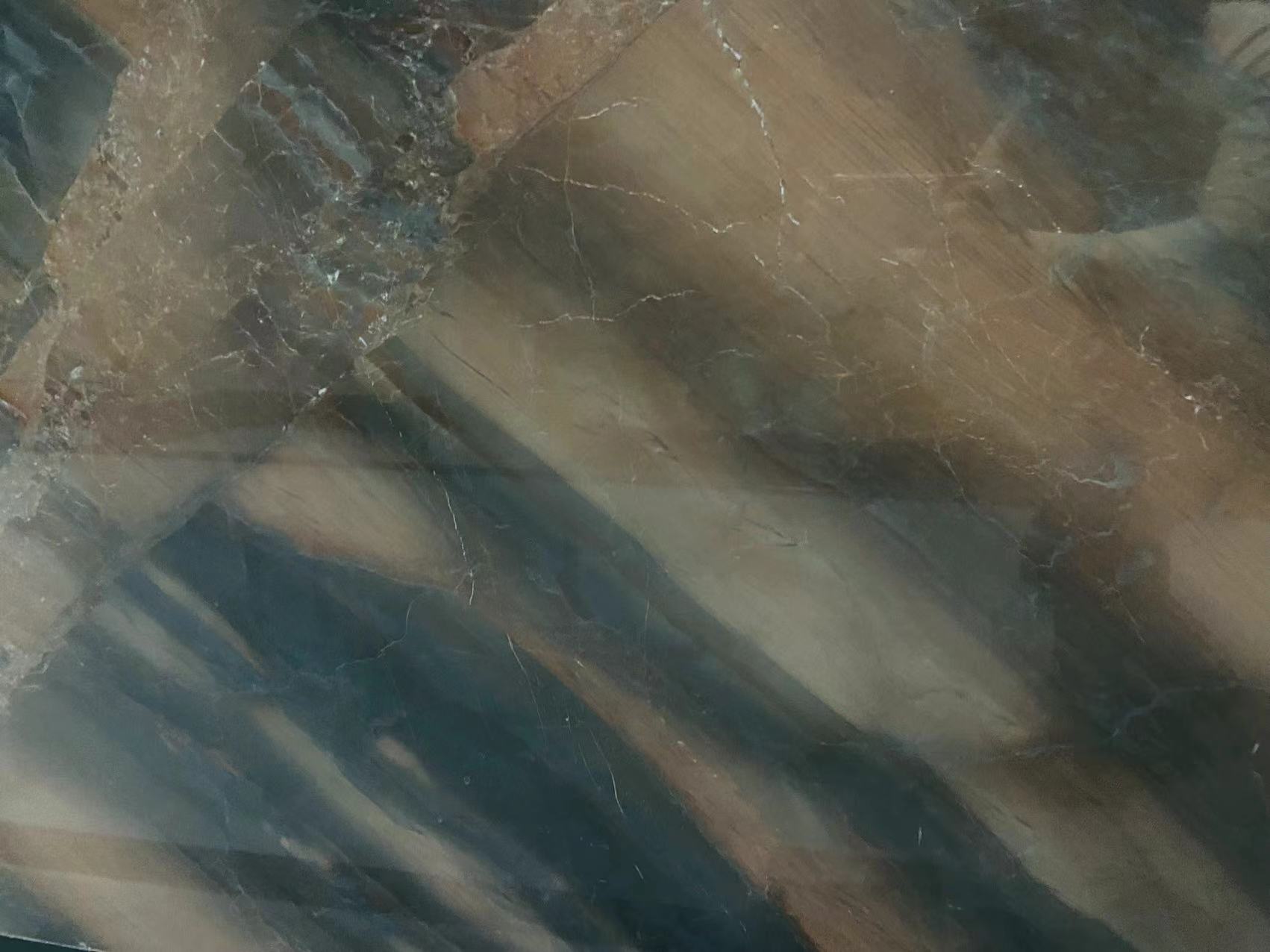 Brown Elegant Quartzite