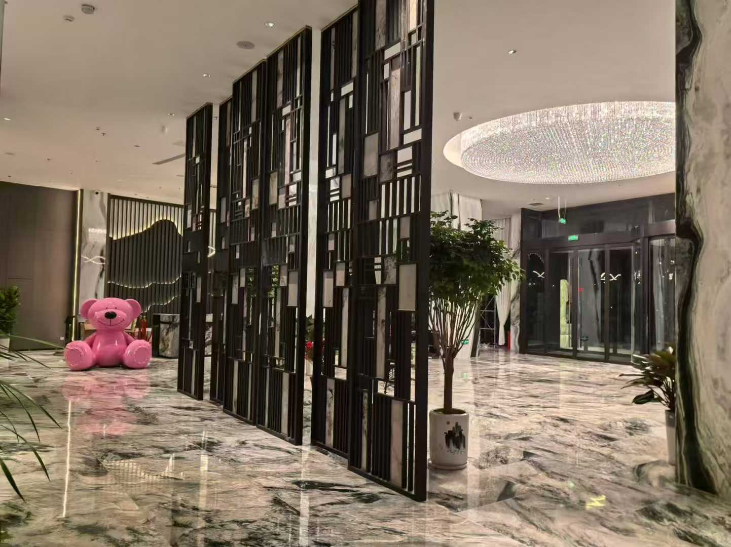 Cactus Boreal Quartzite Hotel flooring tiles