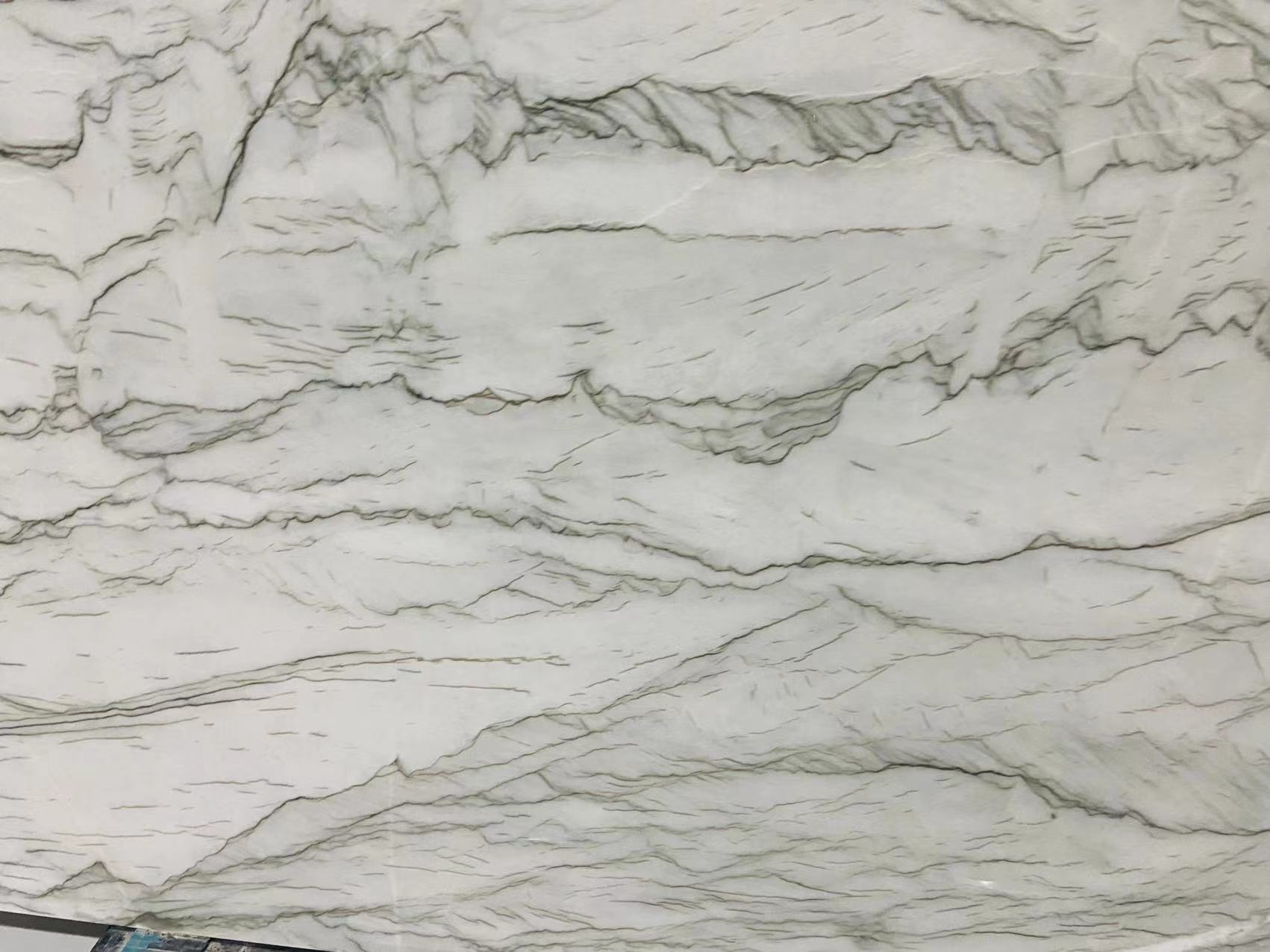 Calacatta Silk Quartzite