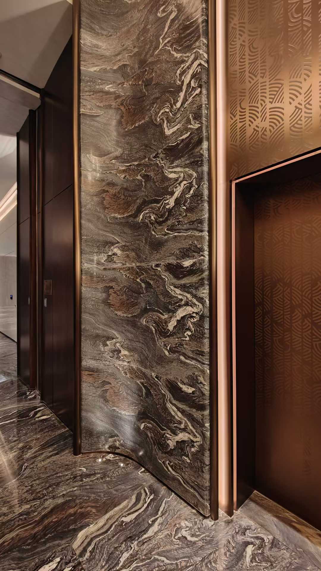 Cipollion Ondulato Quartzite elevator entrance walls