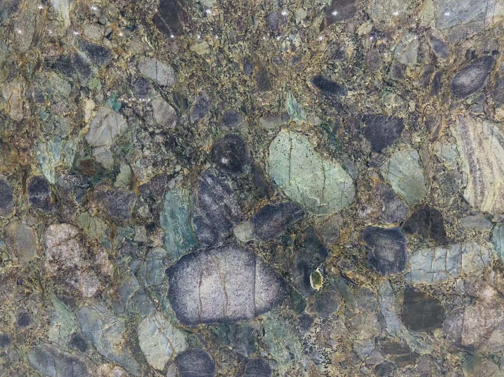 Emerald Marinace Quartzite