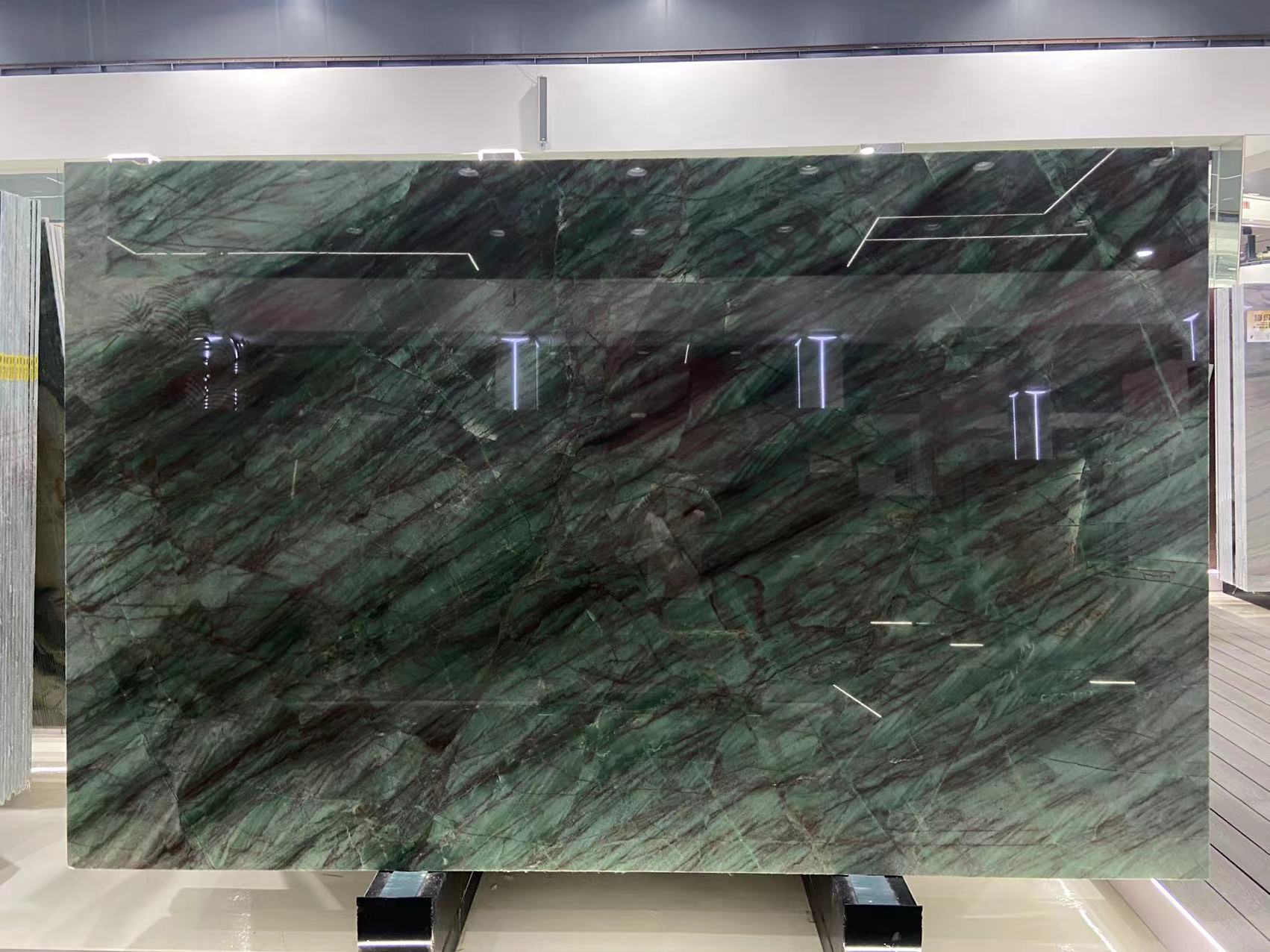 Empresa Azevedo Quartzite