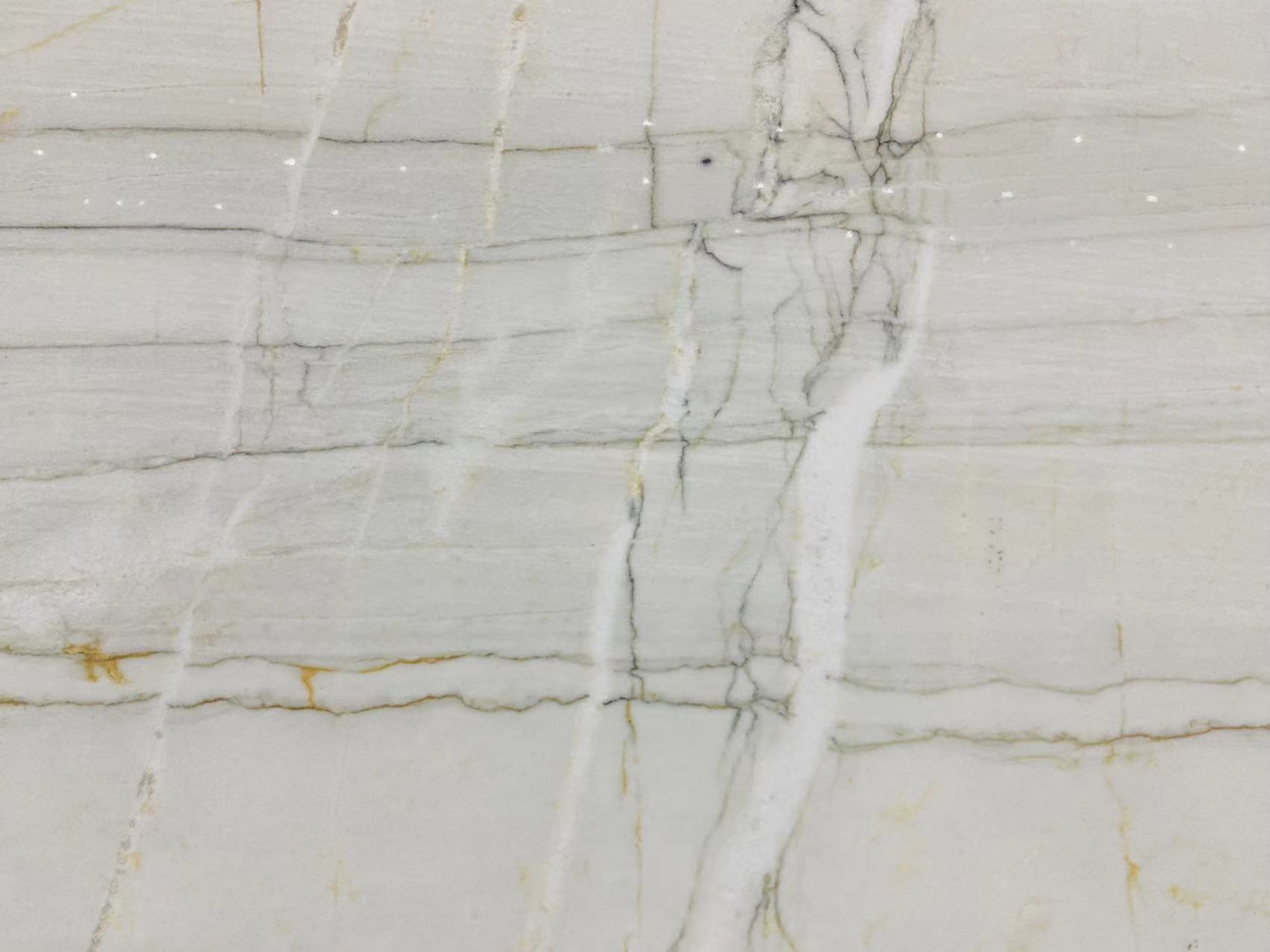 Macaubas Giotto Quartzite