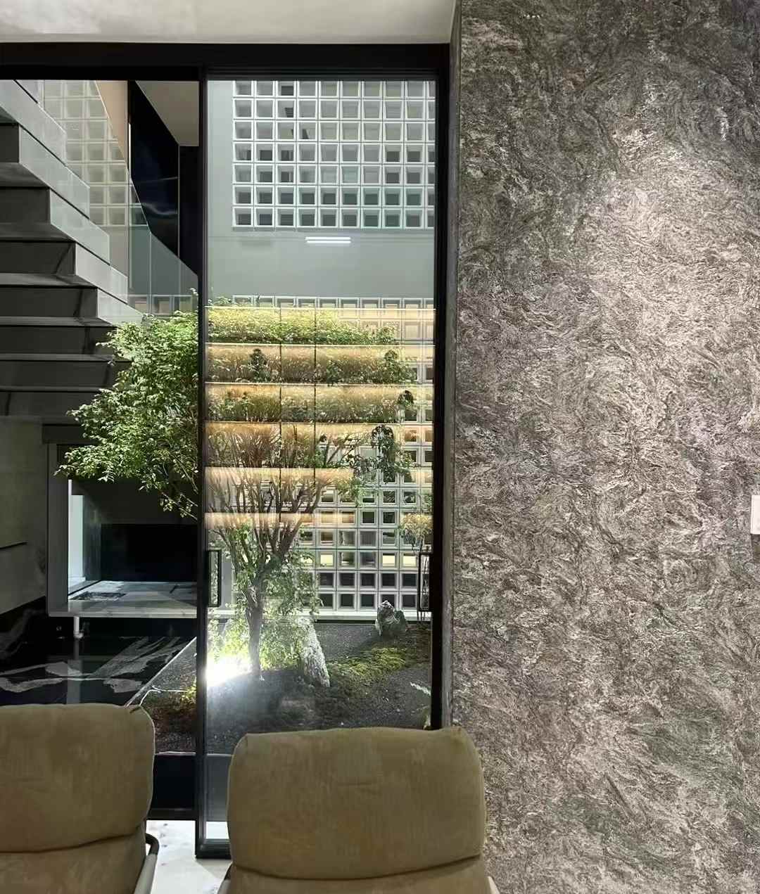 Metallicus granite texture finish