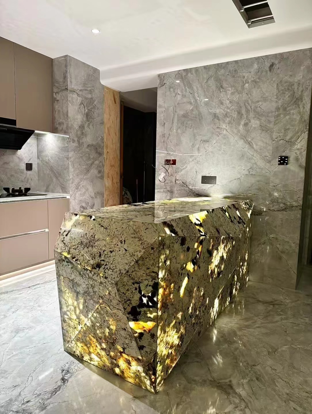 Pandora Granite Backlit island tops