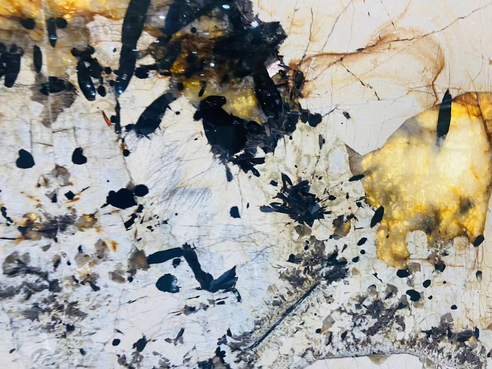 Pandora Granite Backlit​