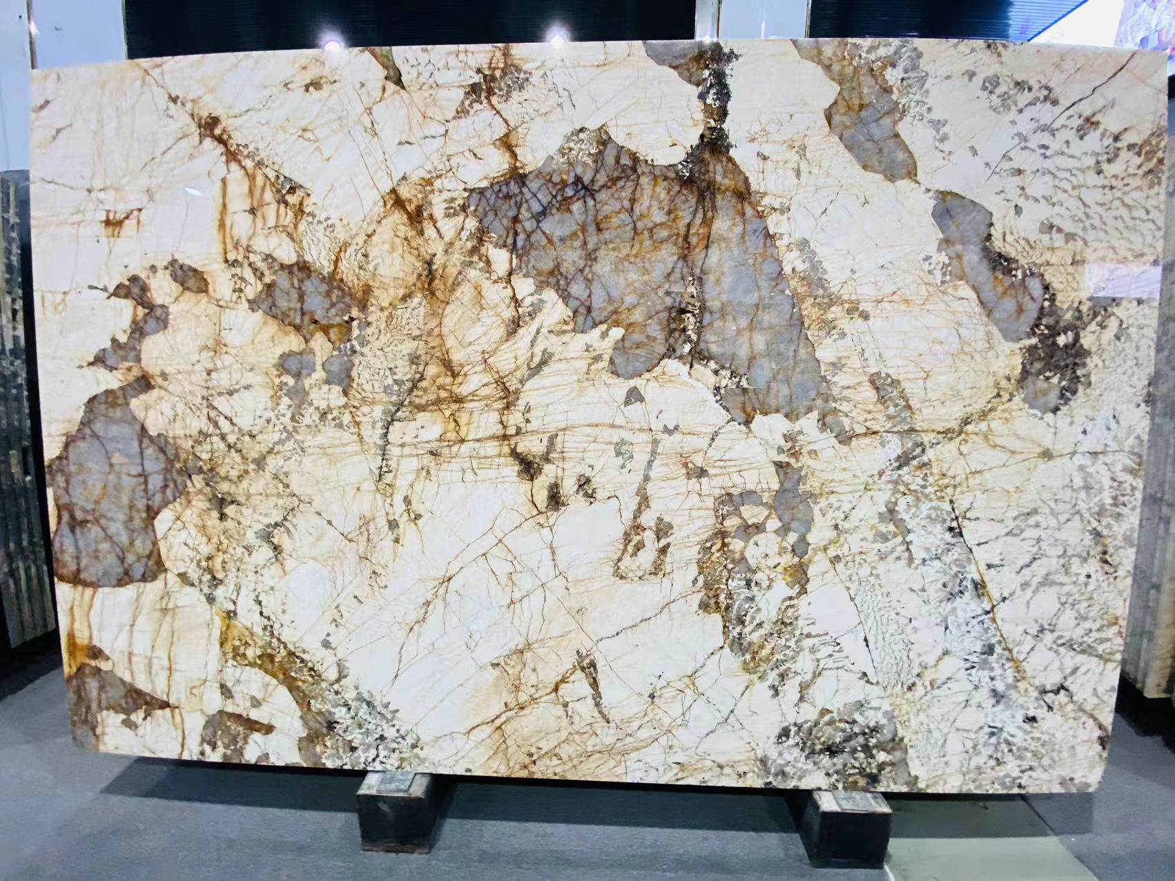 Patagonia Crystal Gold Granite