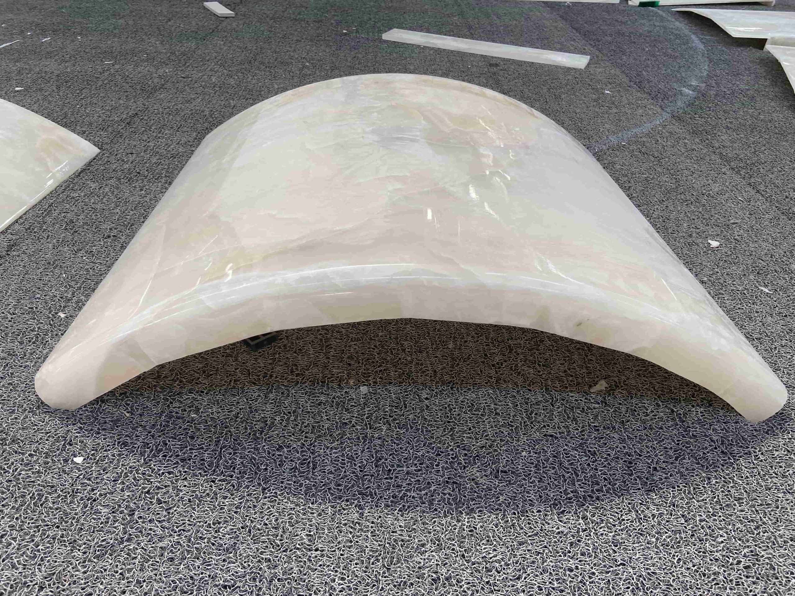 Curved White Onyx Wall Tiles