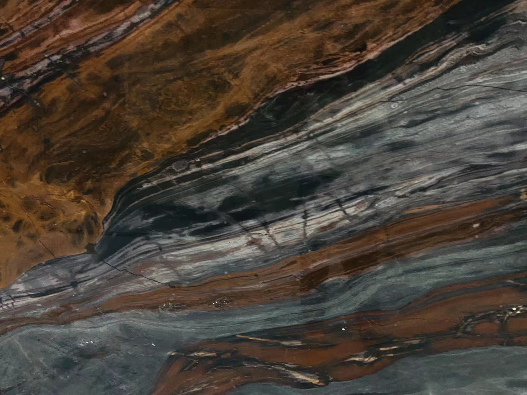 Red Hollywood Quartzite