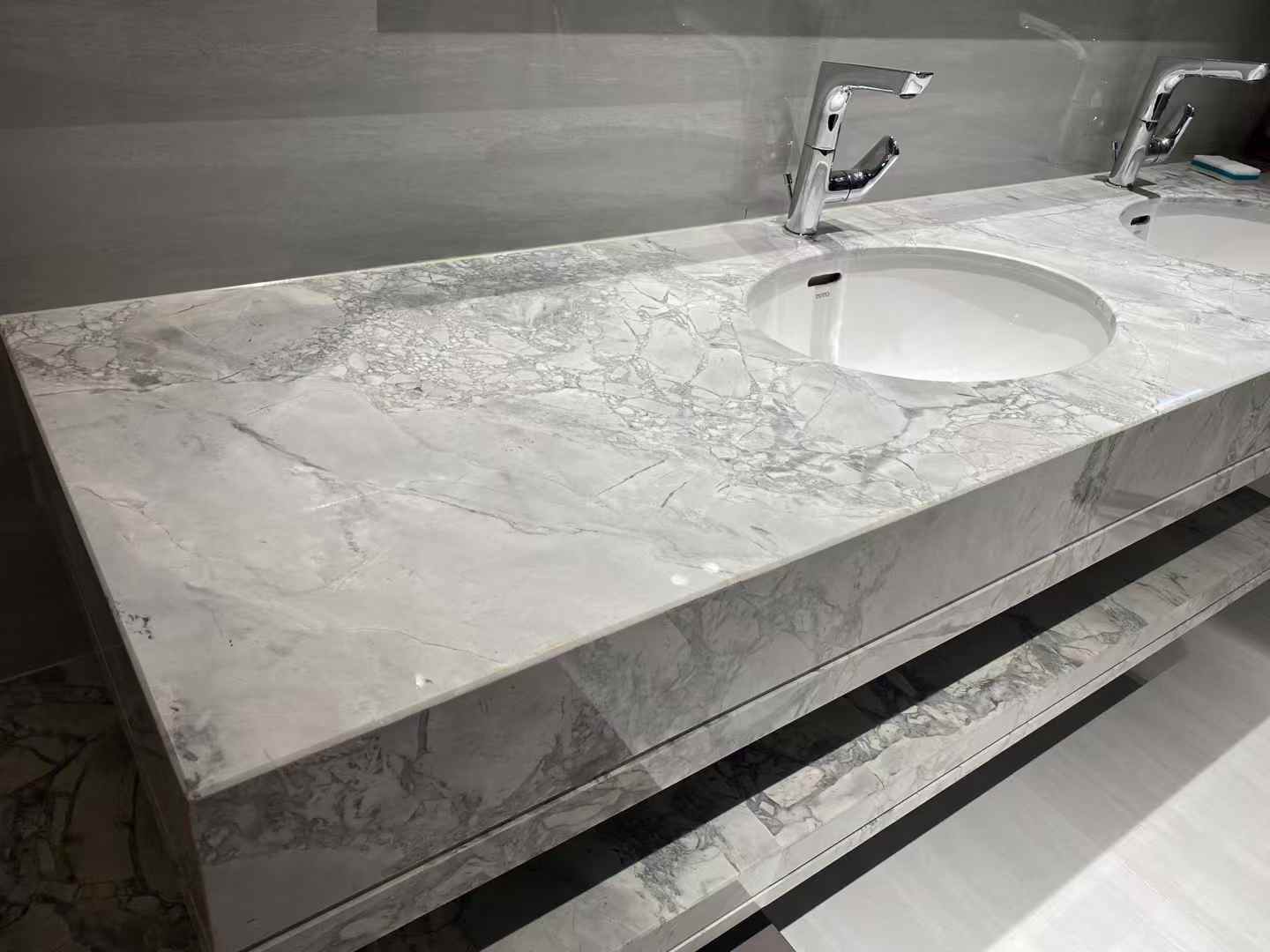Super White Granite​ bathroom vanitytops
