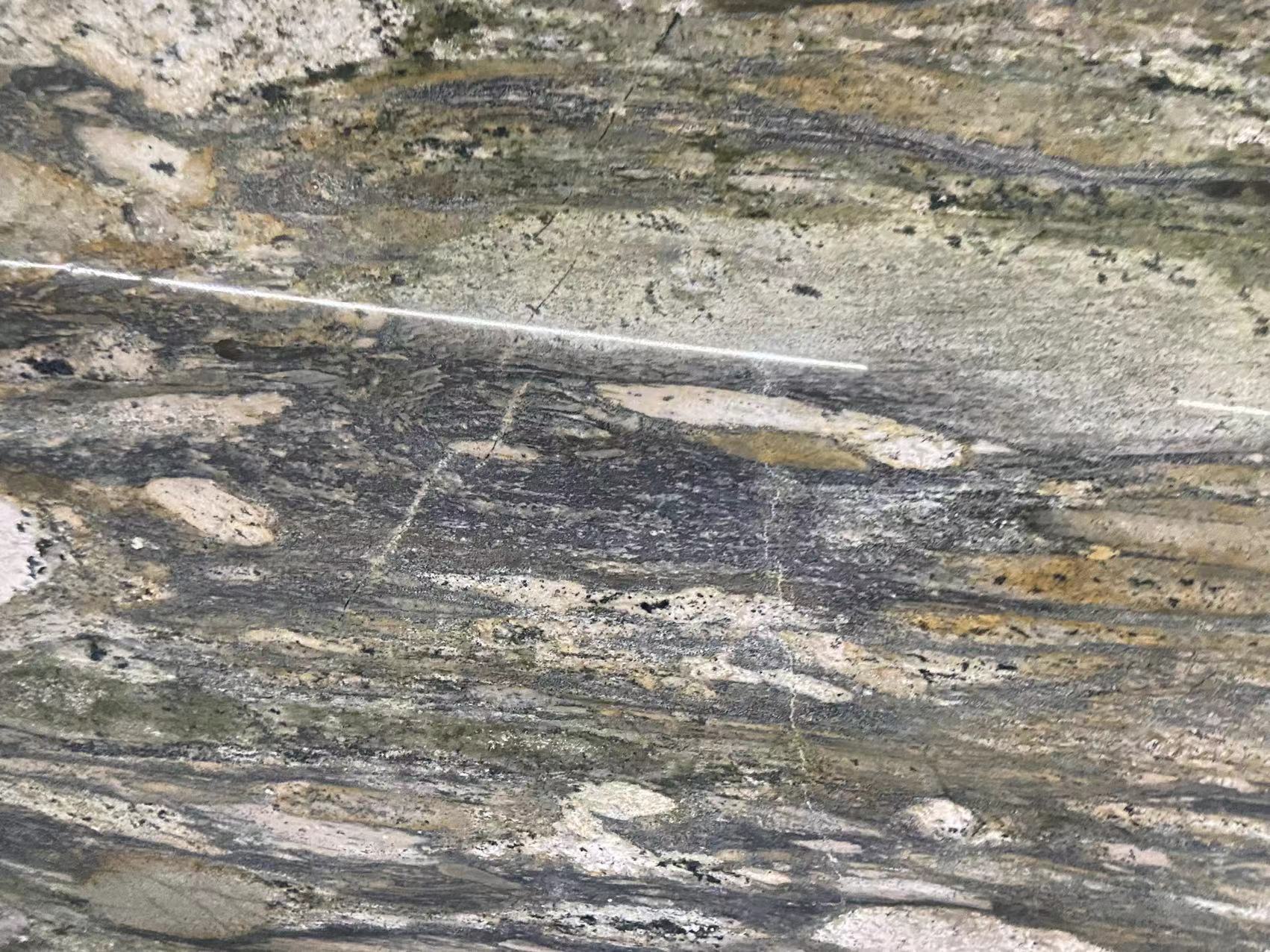 Verde Gauguin Granite island