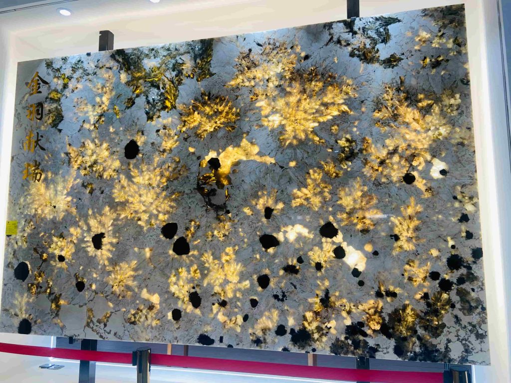 Backlight Patagonia Granite Accent Wall - Goldwin Stone site web