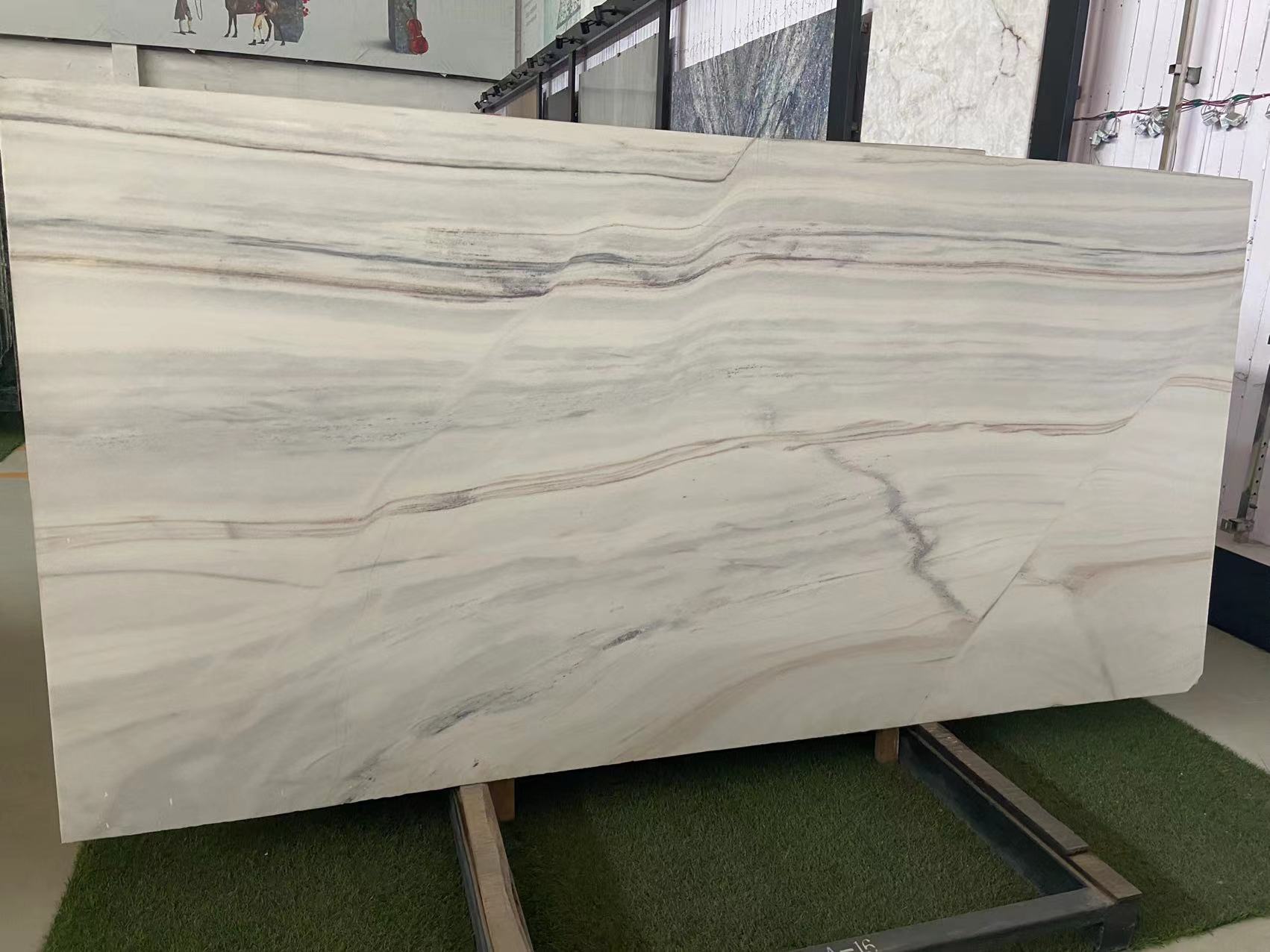 Bianco Lasa Vena Oro Marble