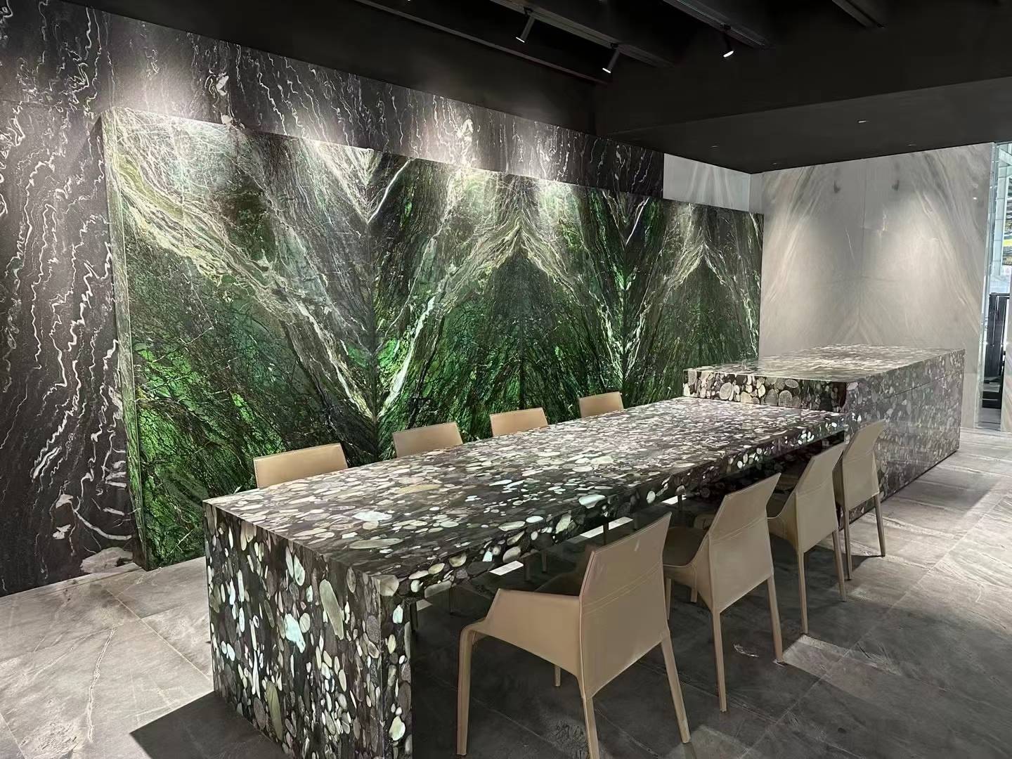 black marinace granite countertop​