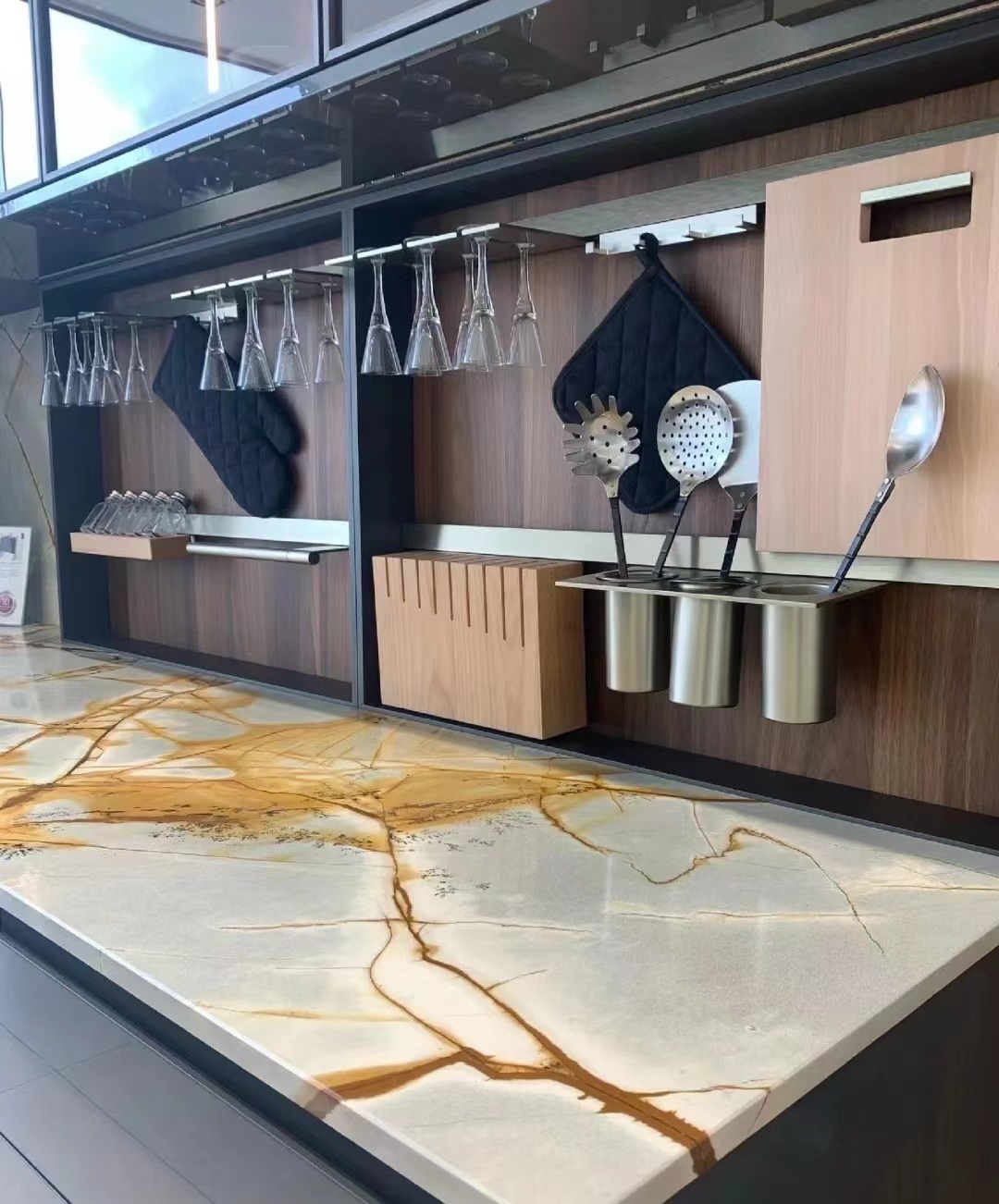 blue mare quartzite bar counter