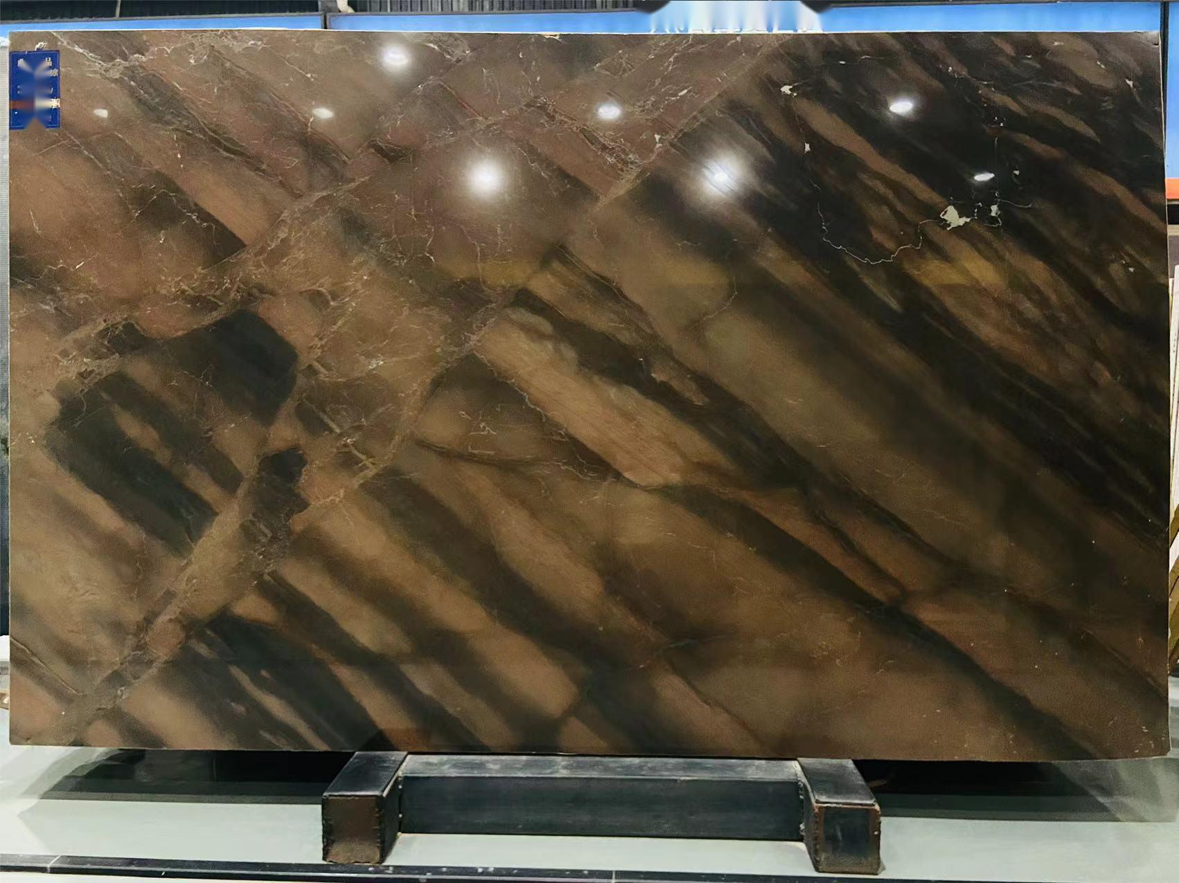 Brown Elegant Quartzite