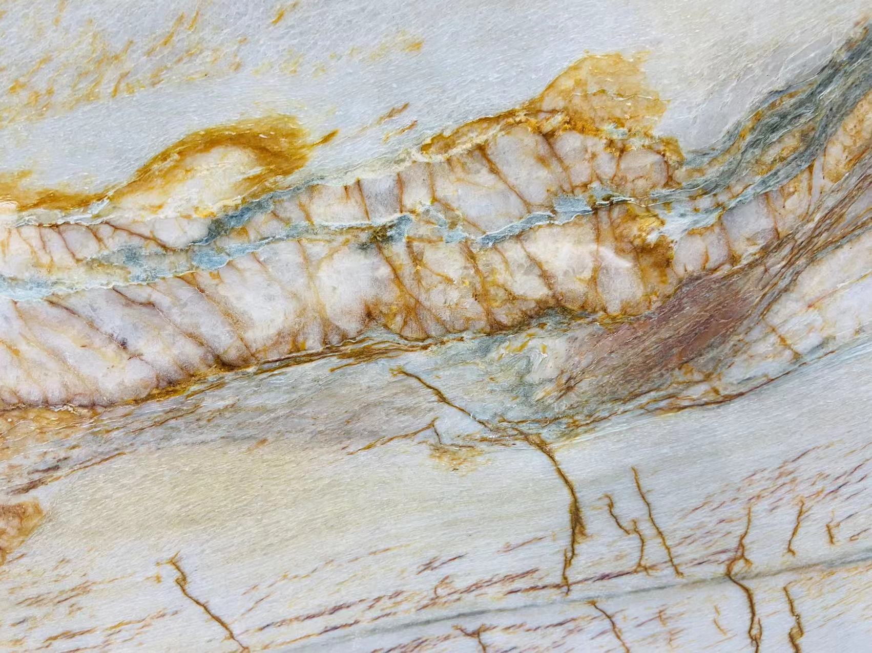 Giallo Macaubas Quartzite