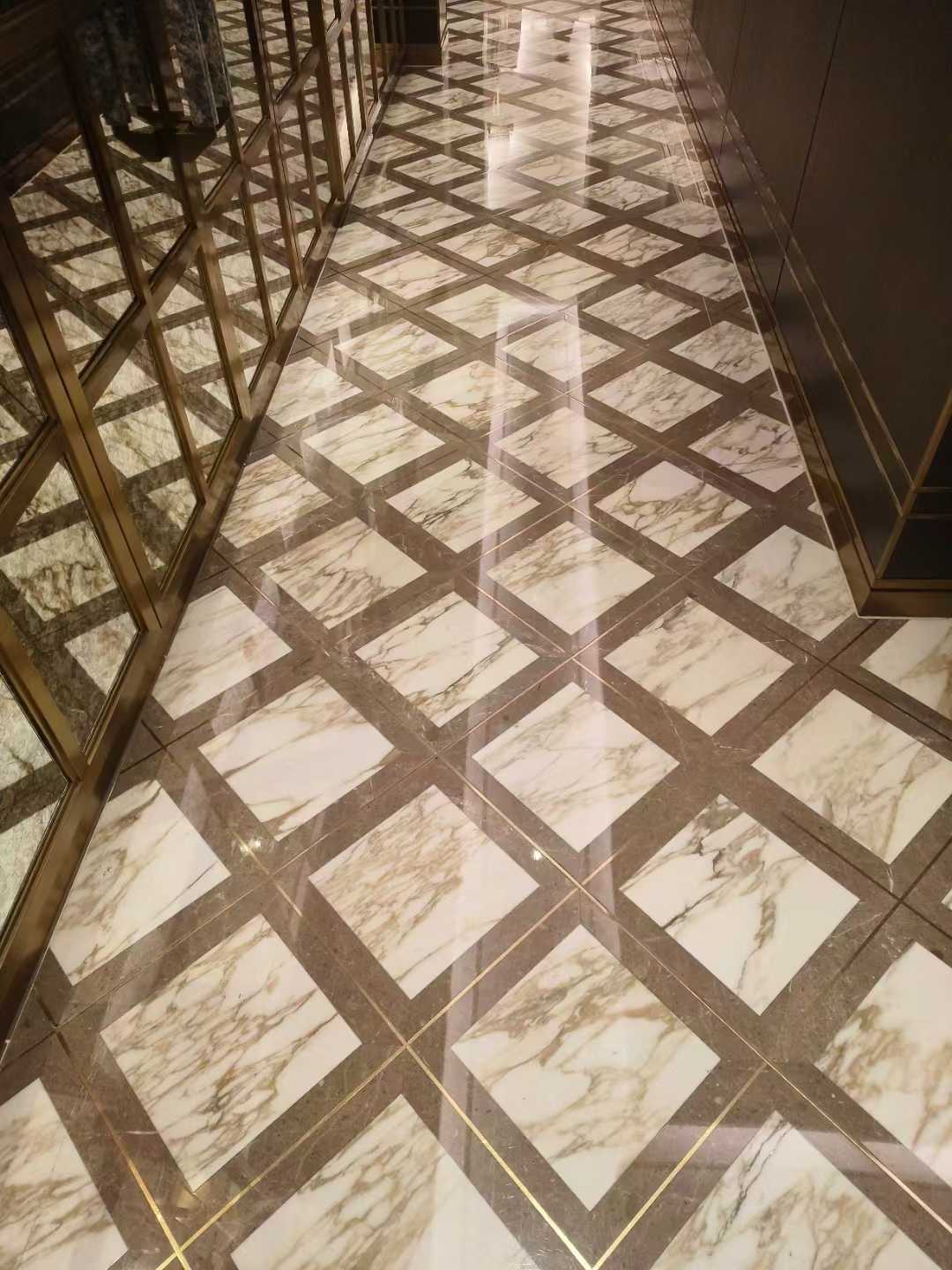 calacatta gold marble tile