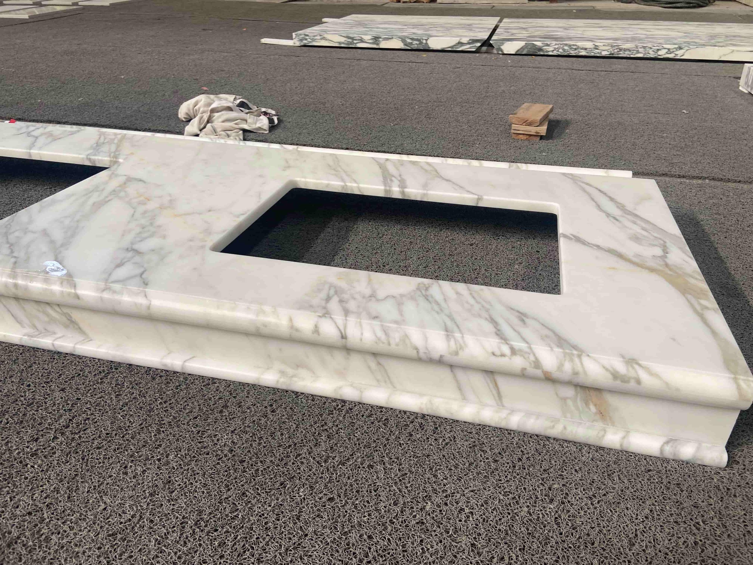 Calacatta Gold Marble Bath Vanitytops