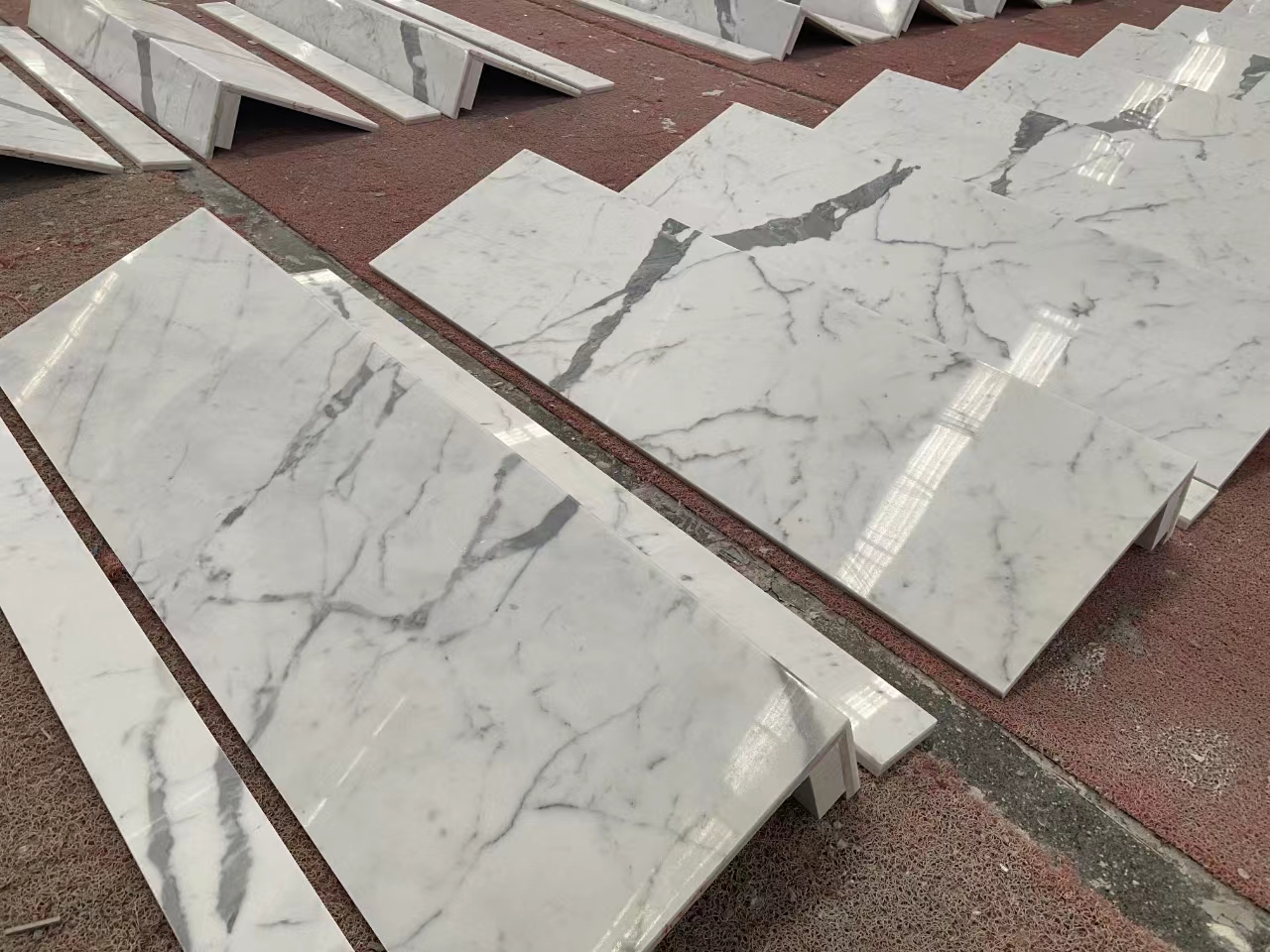 Calacatta White Marble Stairs