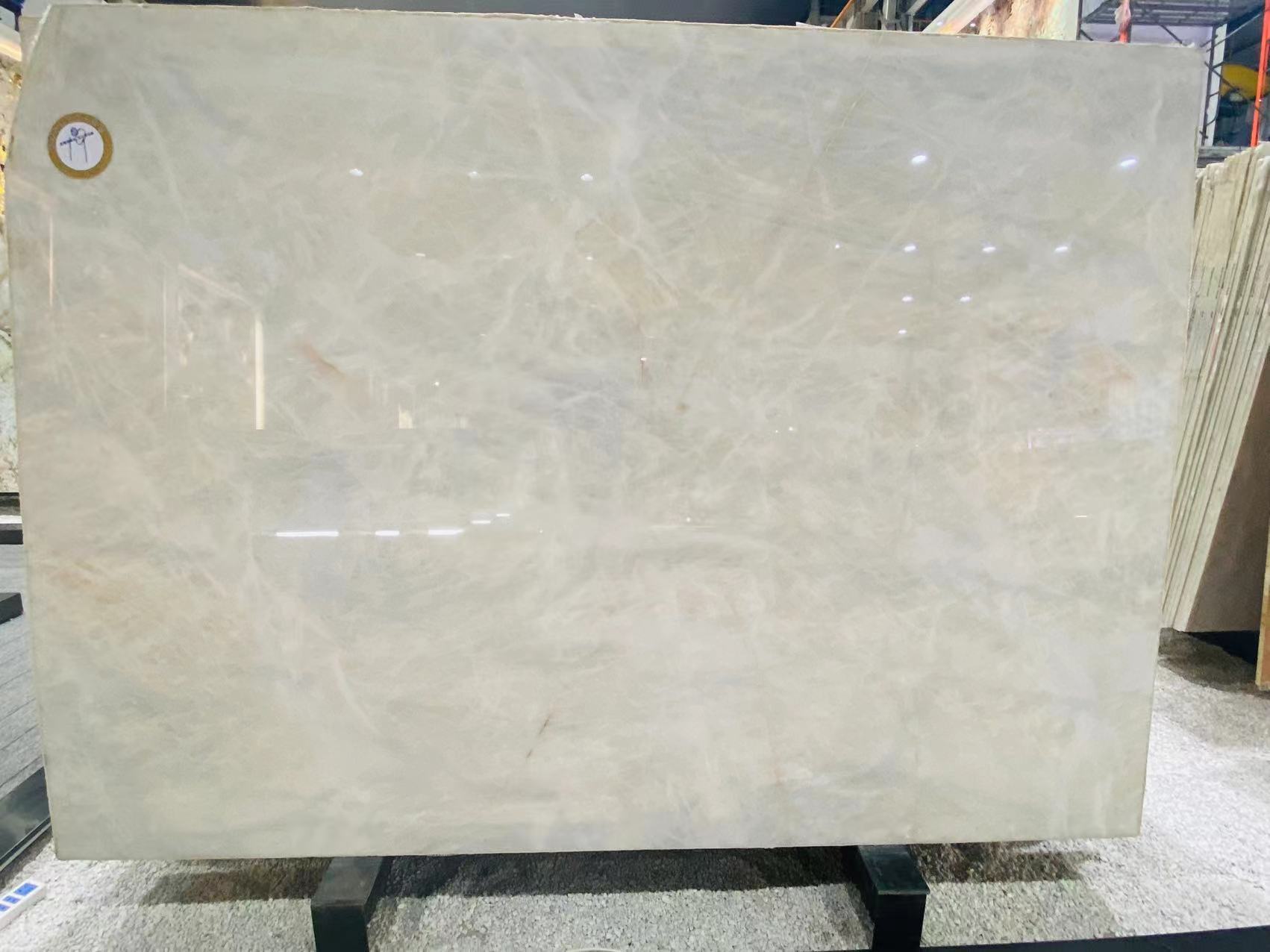 Cristallo Supreme Quartzite