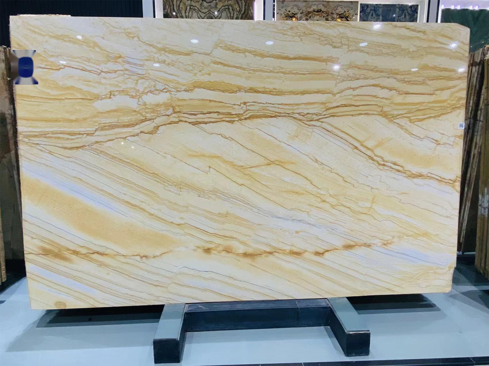 Gold Macaubas Quartzite