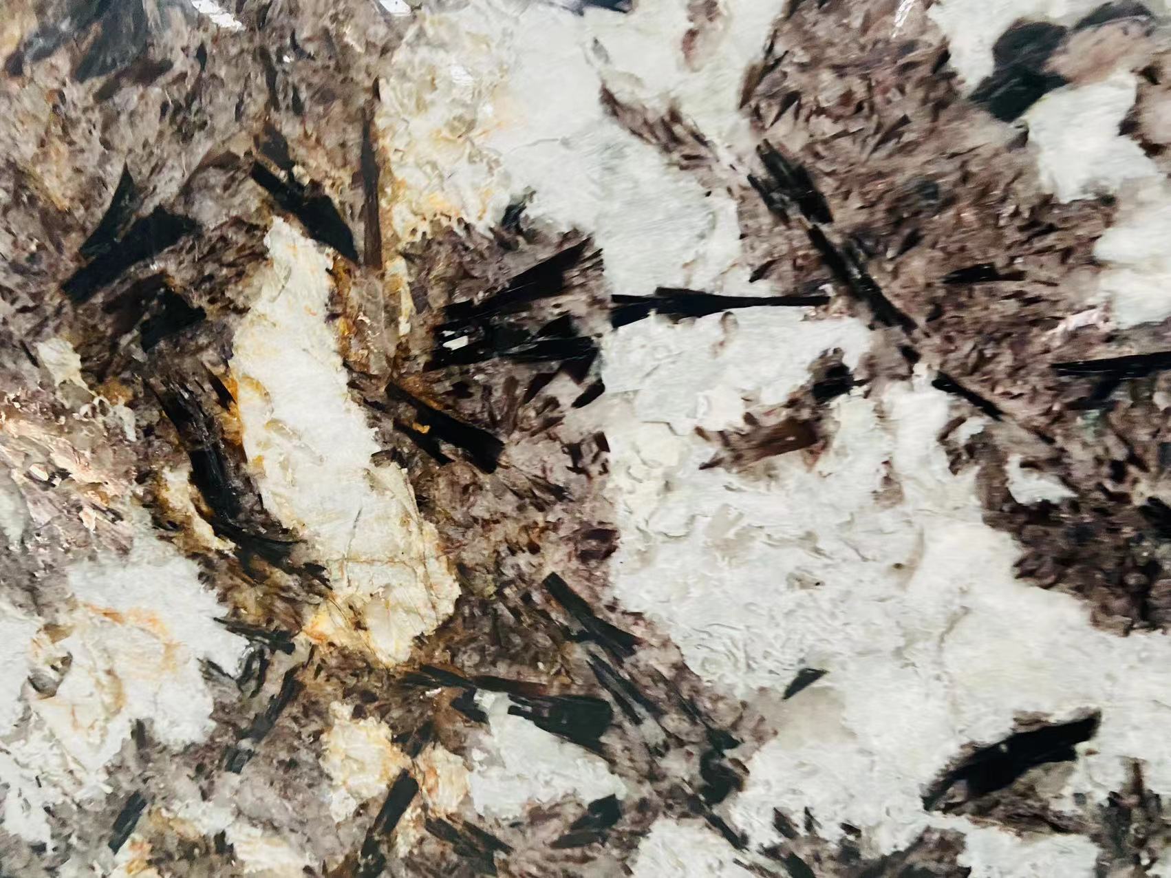 Splendor Gold Granite