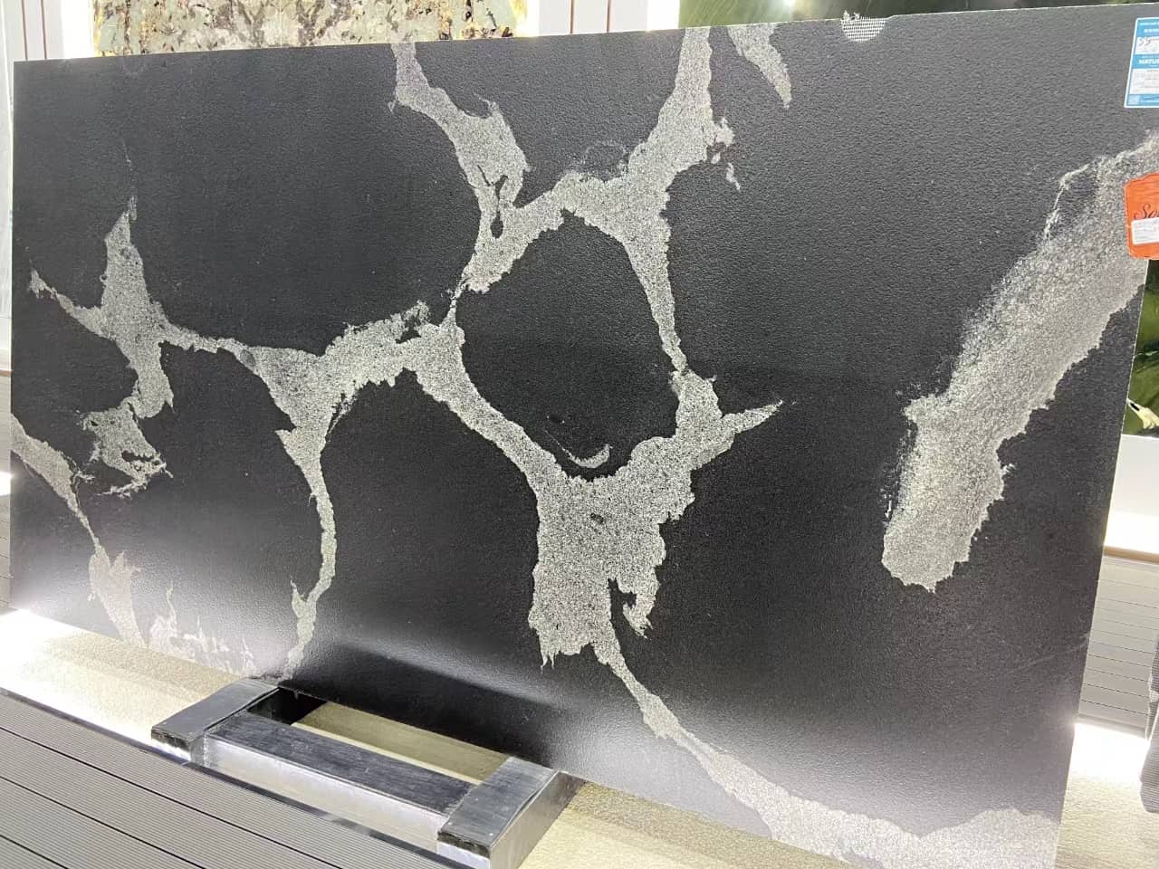 granito python black​