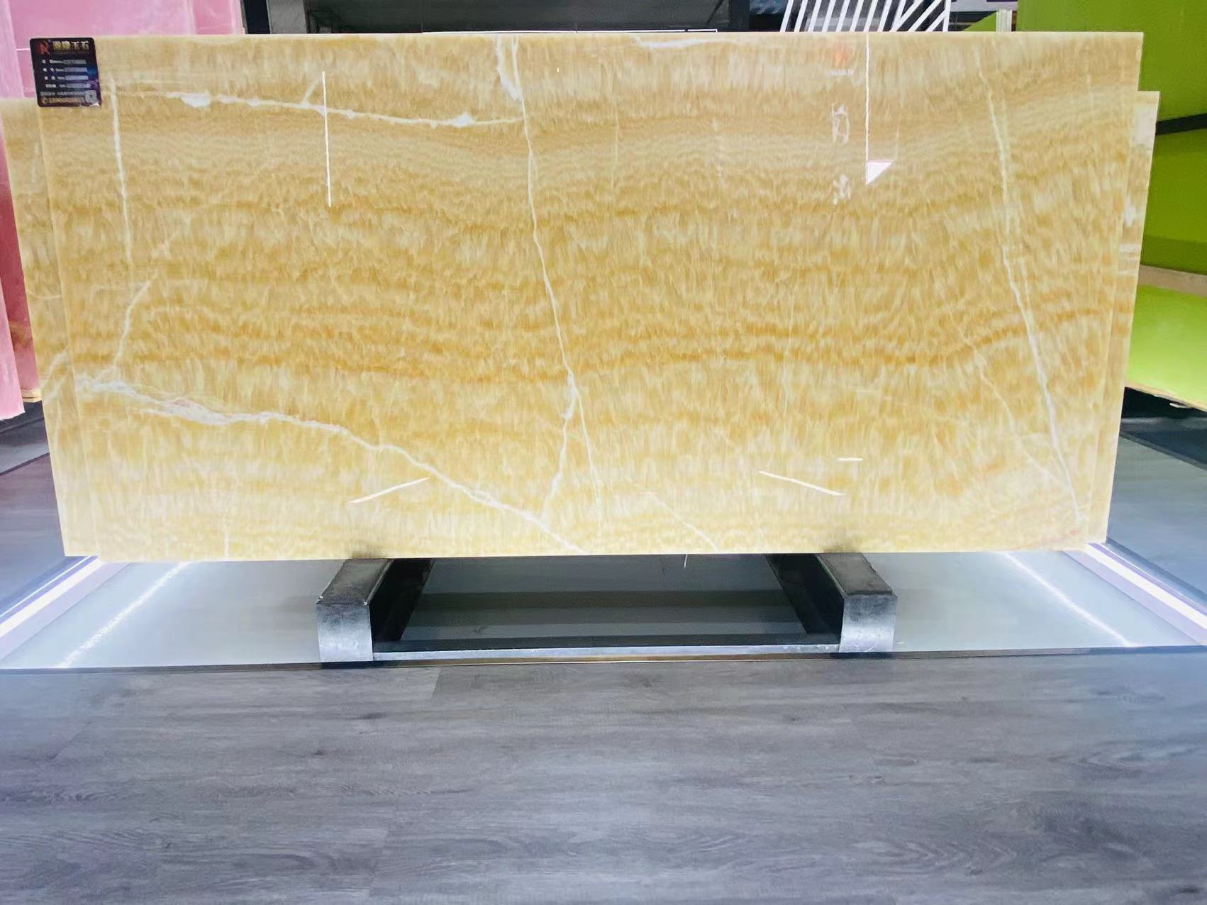 Honey Onyx Slab