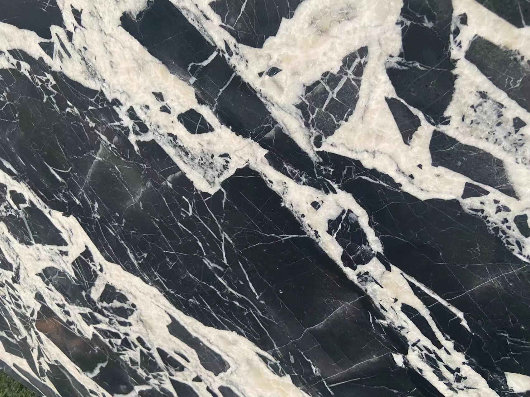 Grand Antique Marble Leather Slabs