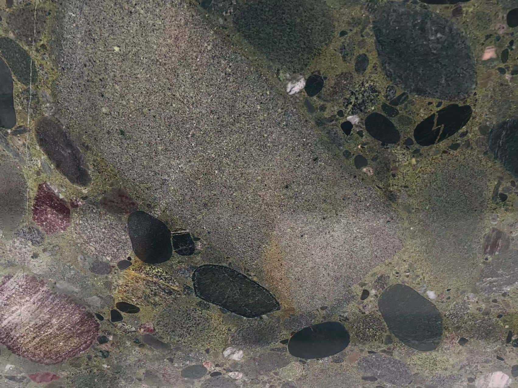 leathered finish Twister Green Granite