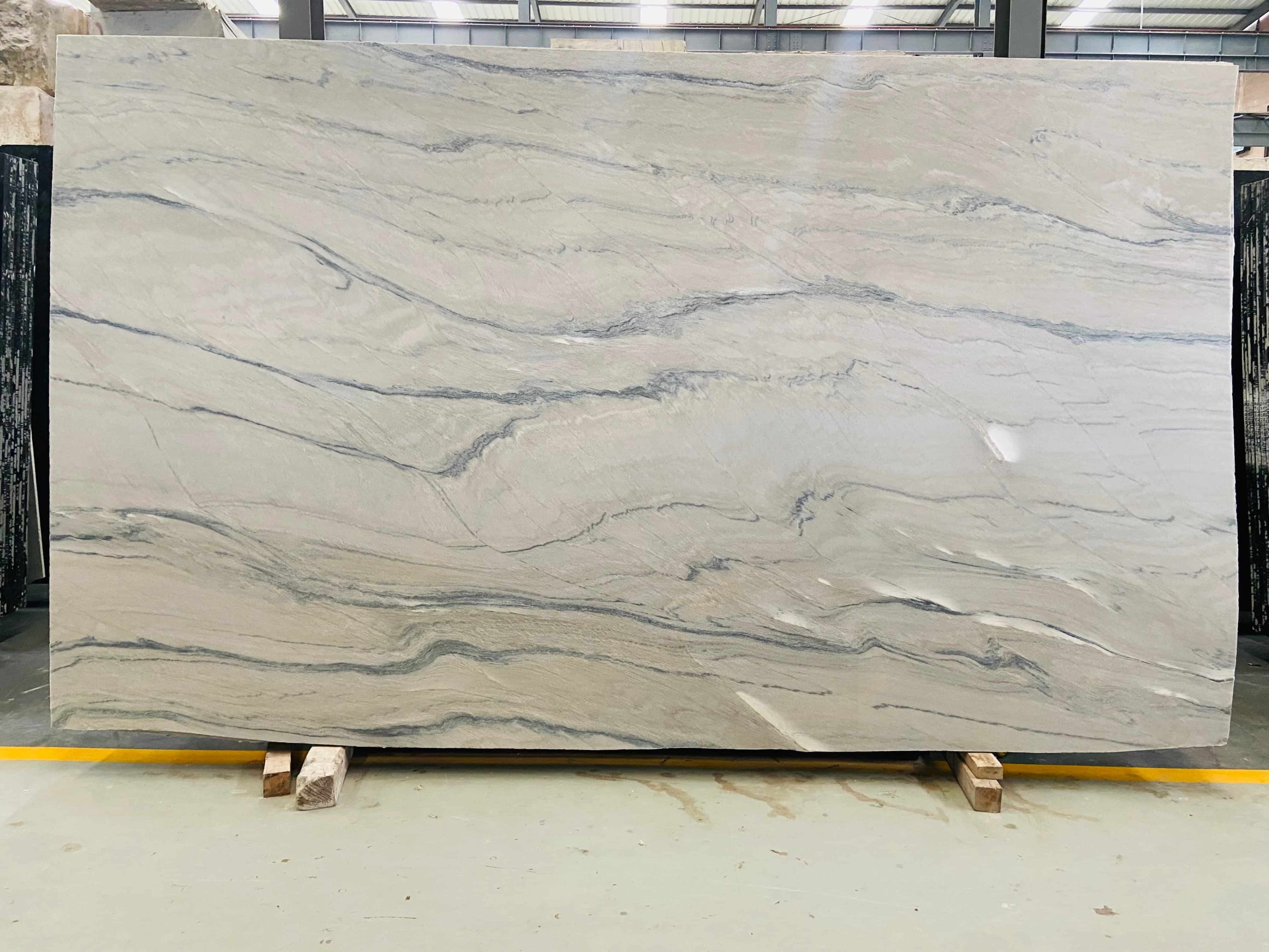 Macaubase Fantasy Quartzite