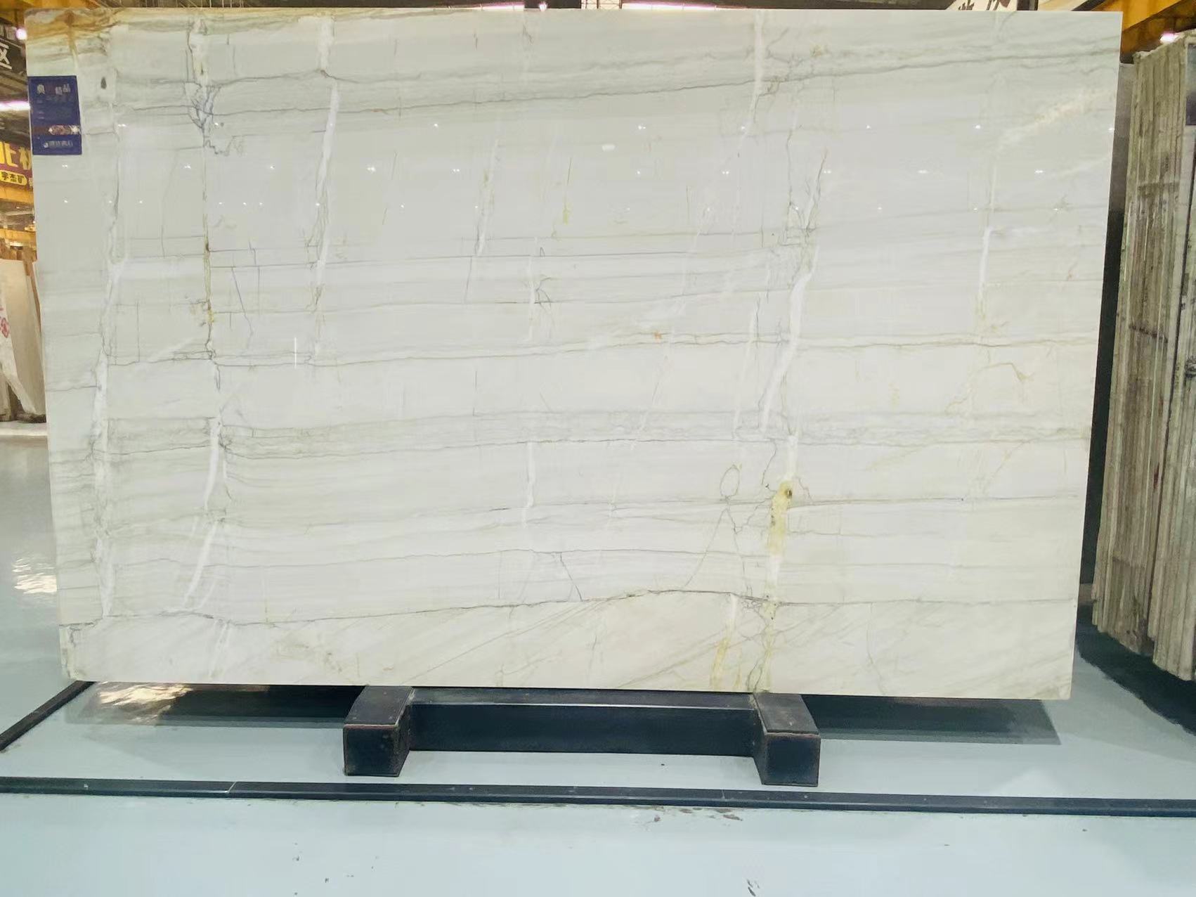 Macaubas Giotto Quartzite