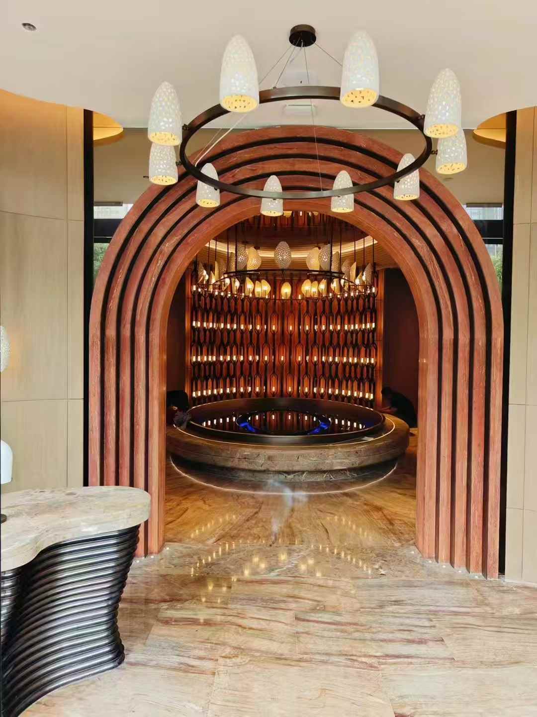 nacarado quartzite hotel flooring