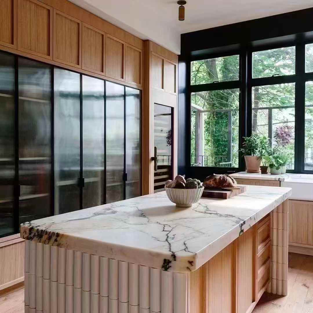 paonazza marble island​