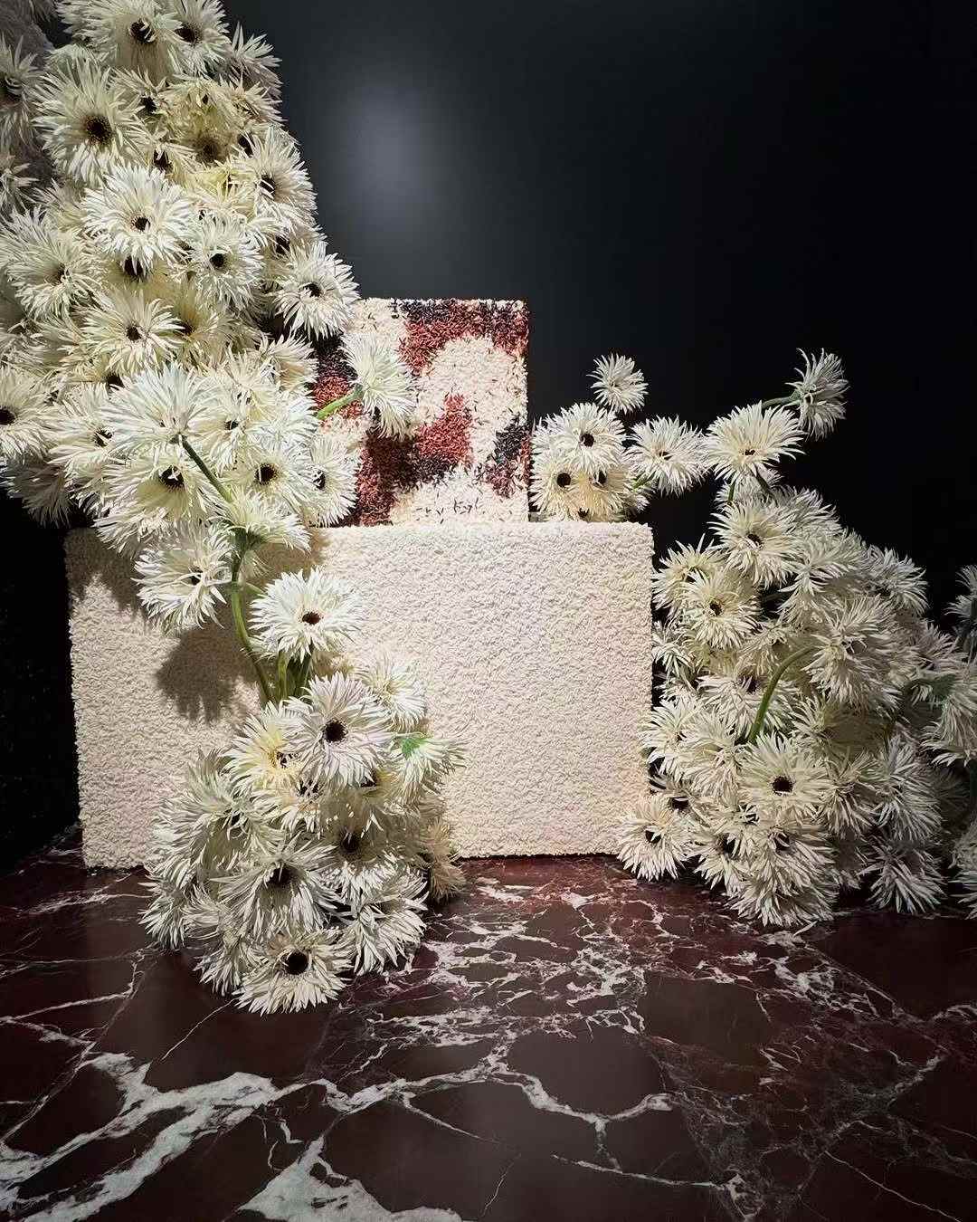 rosso levanto marble tile